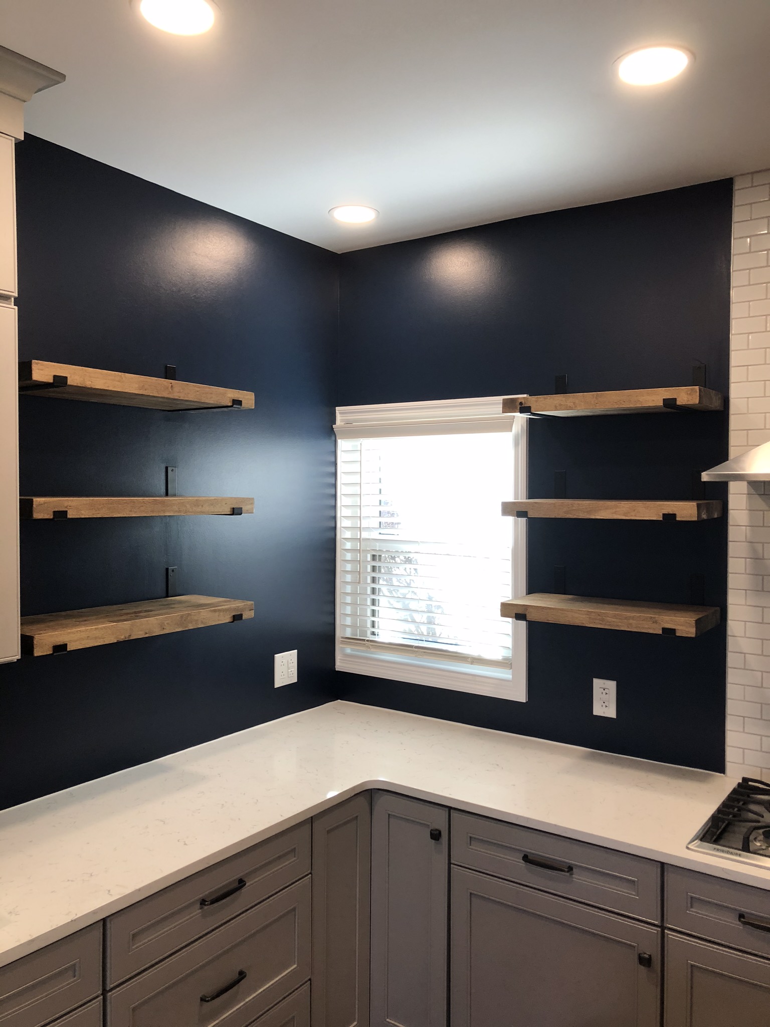 Custom Shelves 4 