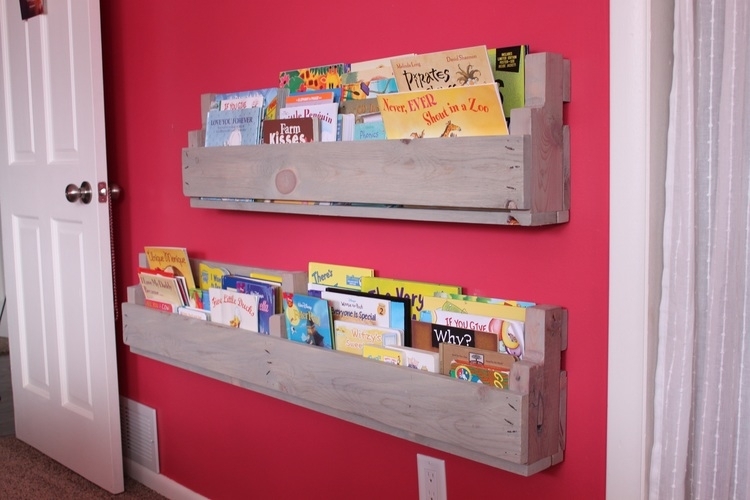 Pallet Style Book Shelf