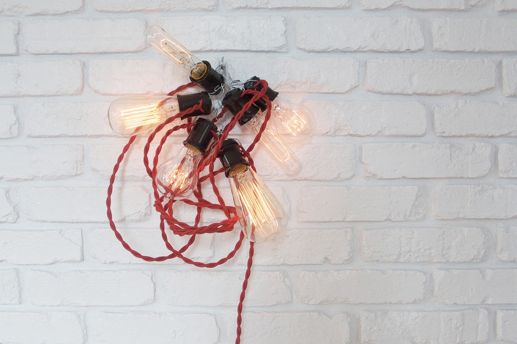 The Broadway Lamp 2 