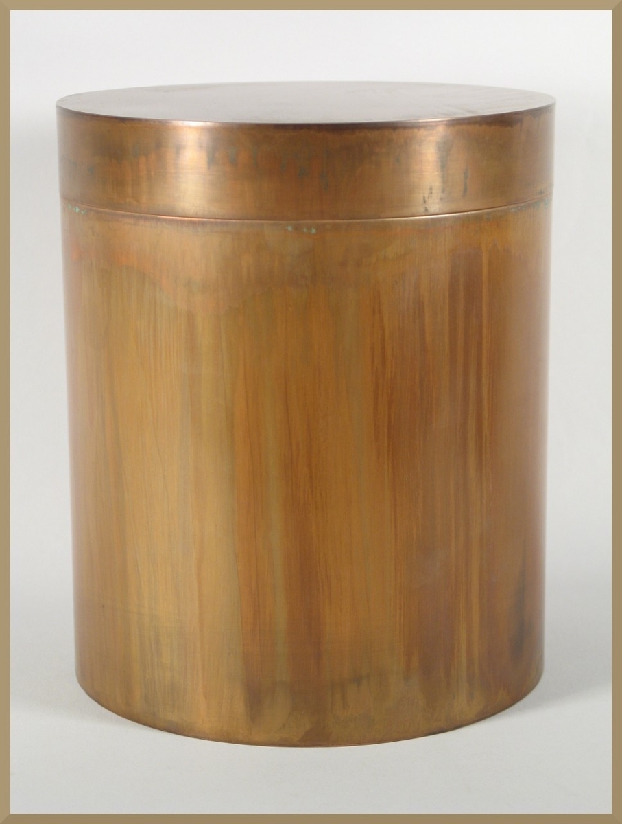 Canister