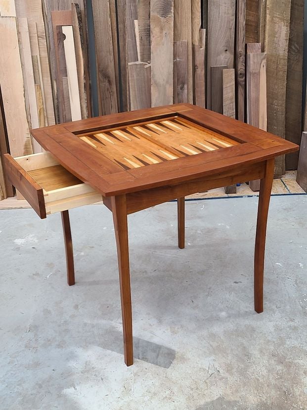 Beckys Game table