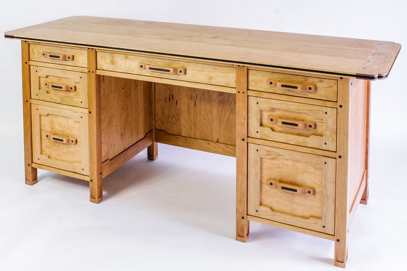Greene And Greene 7 Drawer Desk