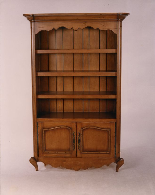 #1003 French Country Bookcase