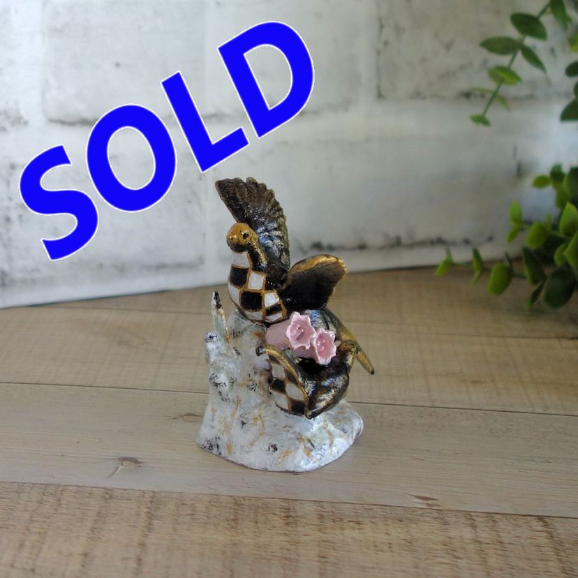 Elegant Check Pheasant Figurine Black And White Checks Decor