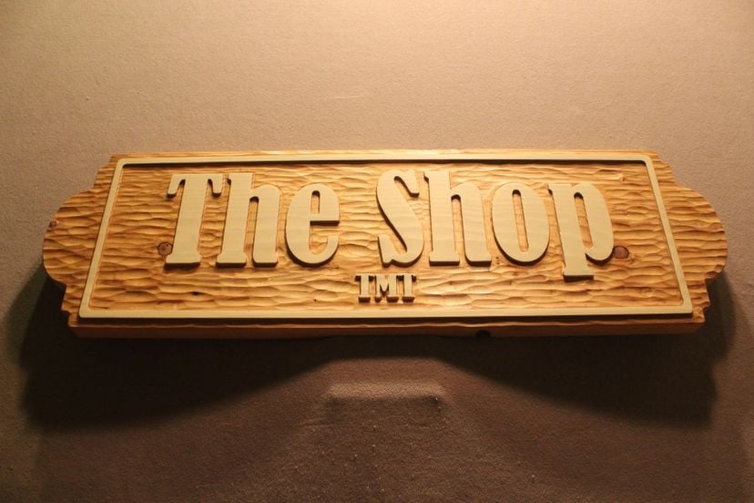 Custom Wooden Signs | Carved Wood Signs | Home Signs | Shop Signs | Garage Signs | Business Signs