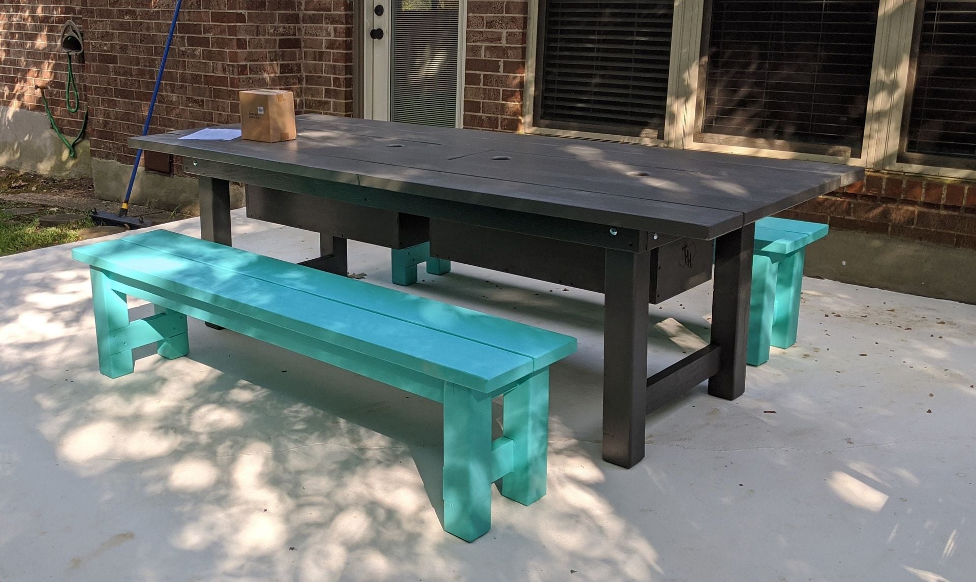 Patio Table With Built-In Cooler 3
