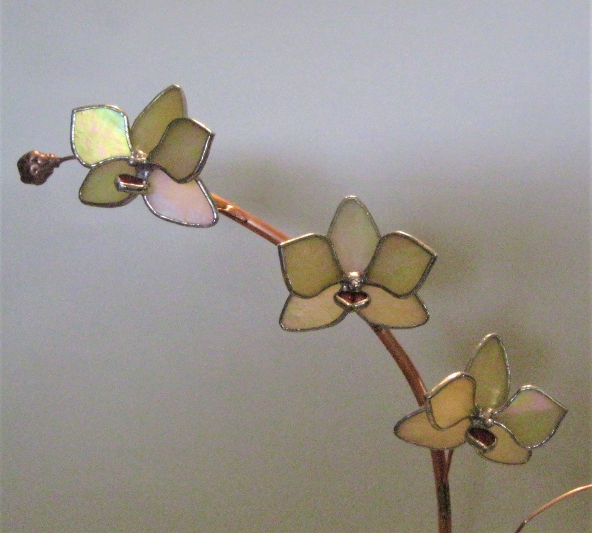 Orchid-Kaliedoscope-In Ever-Blooming 3d Iridescent Ecru Stained Glass 5 