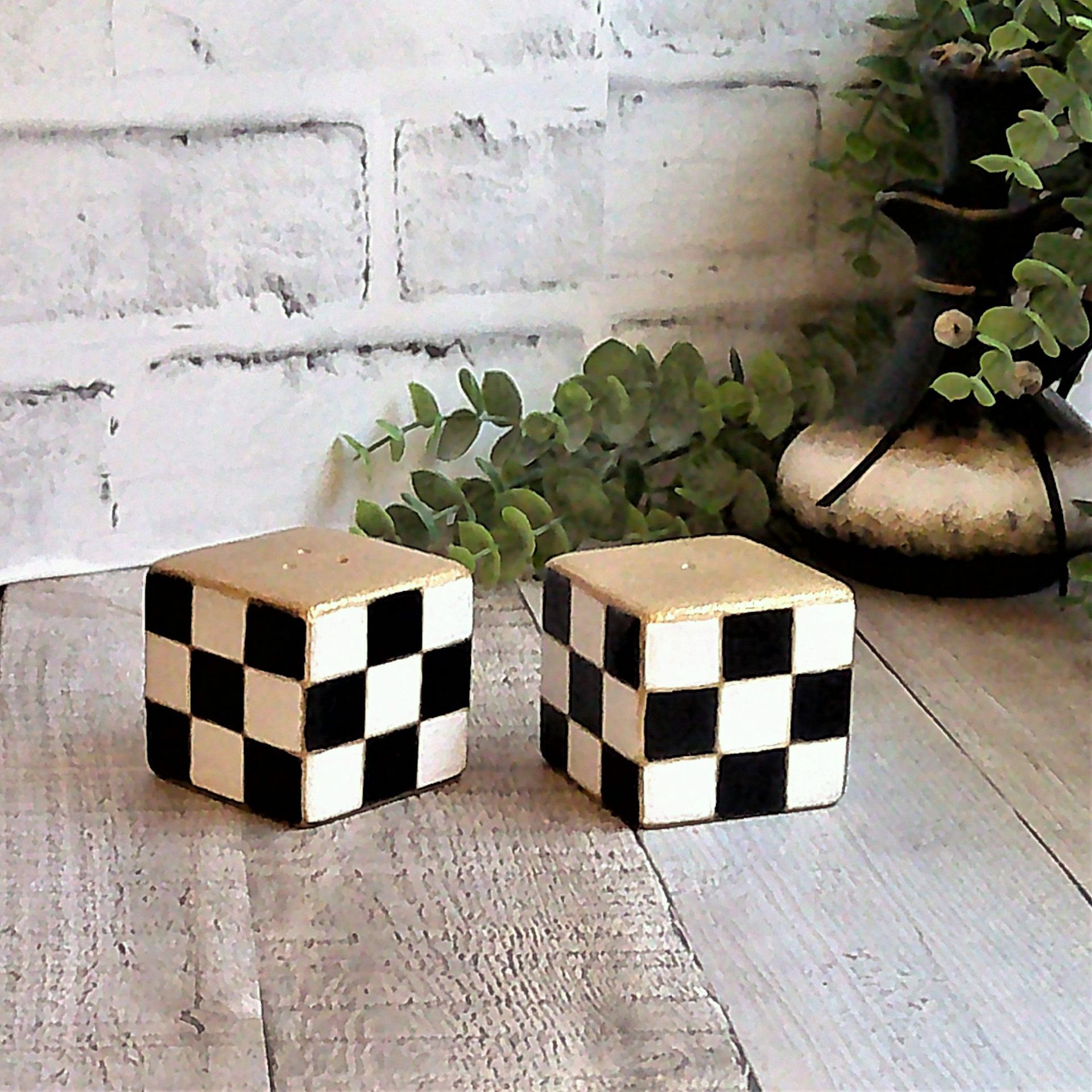 Elegant Check Ceramic Salt & Pepper Shakers Black & White Buffalo Check Decor 1 