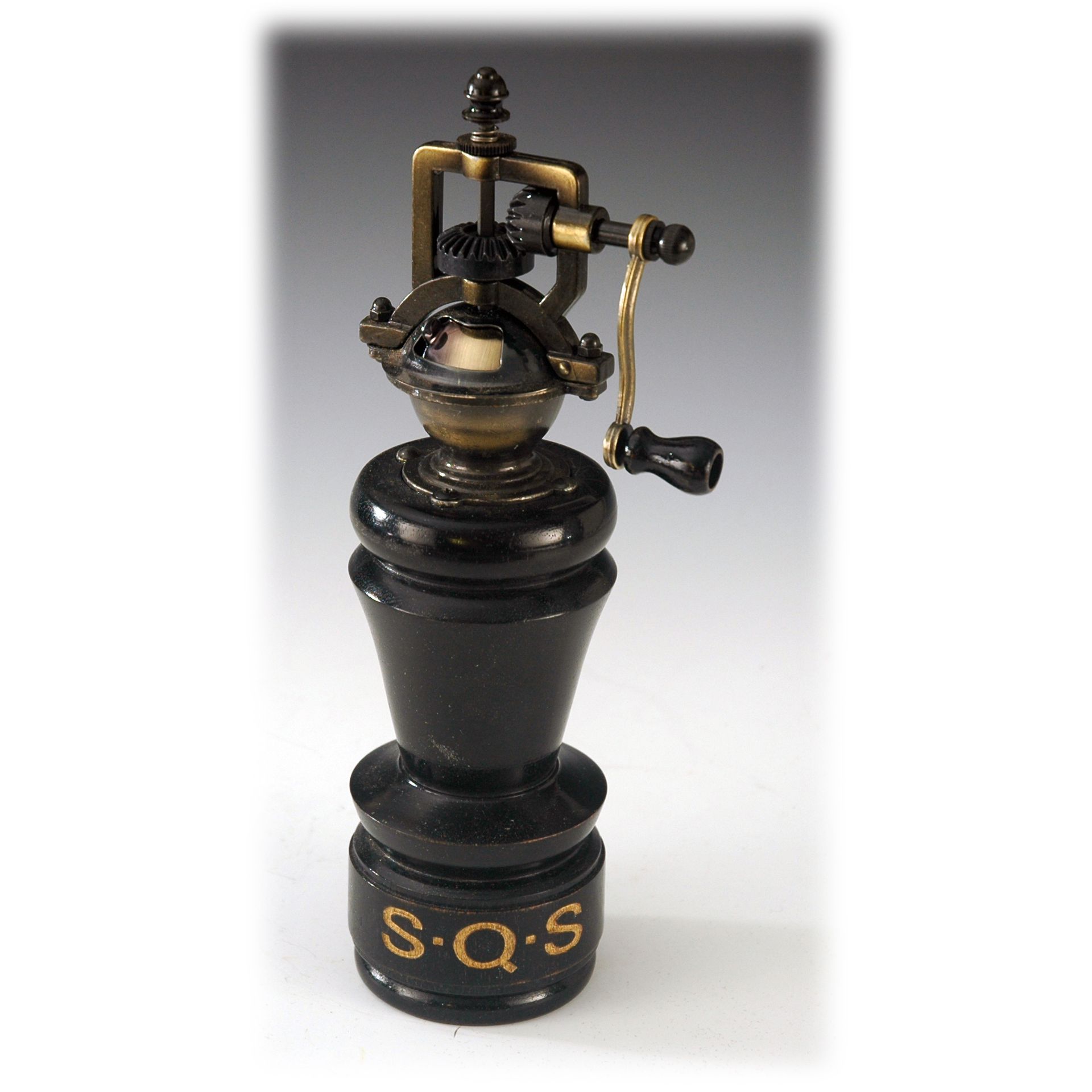 Pepper Grinders 6 
