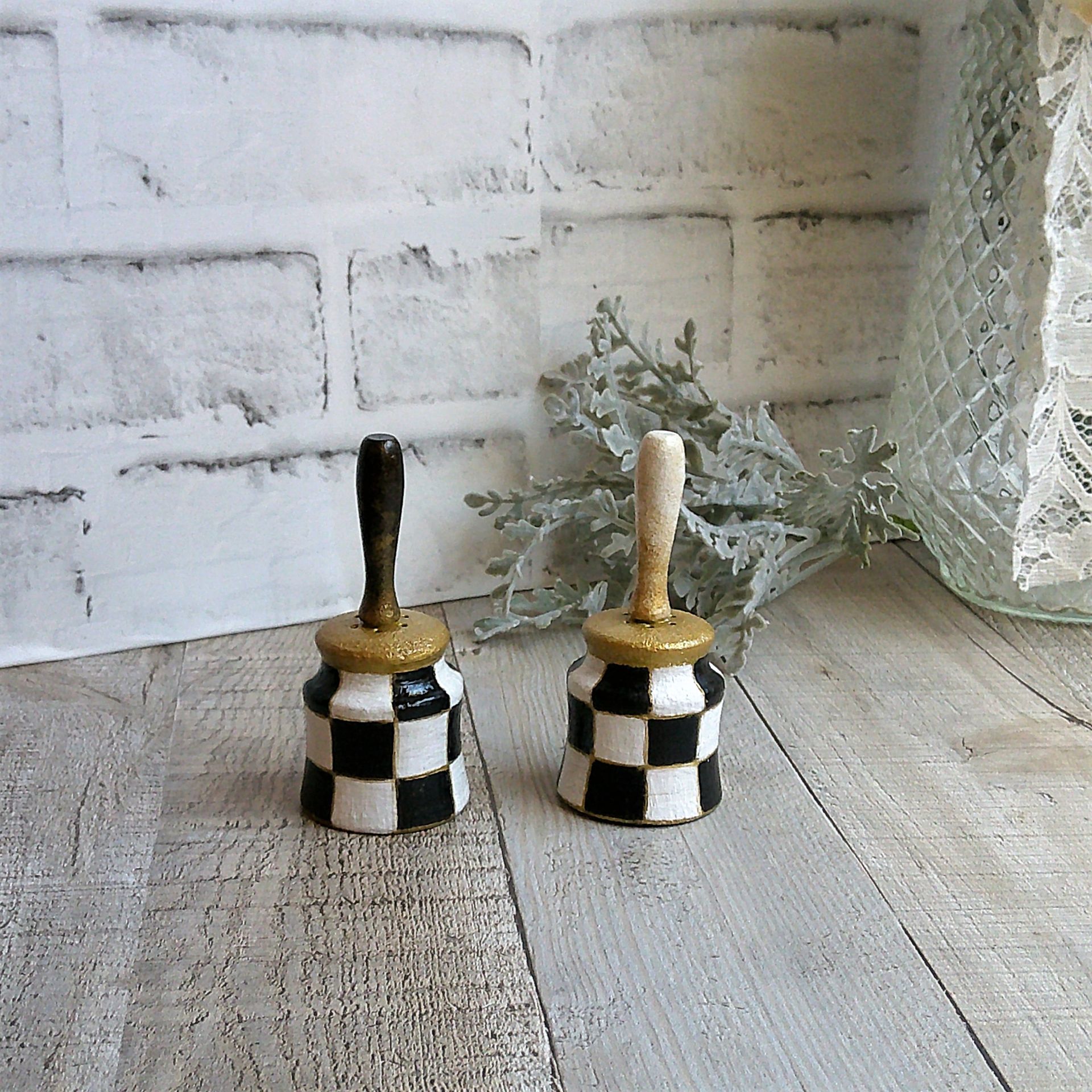 Whimsical Checks Salt And Pepper Shaker Checkered Decor 4 