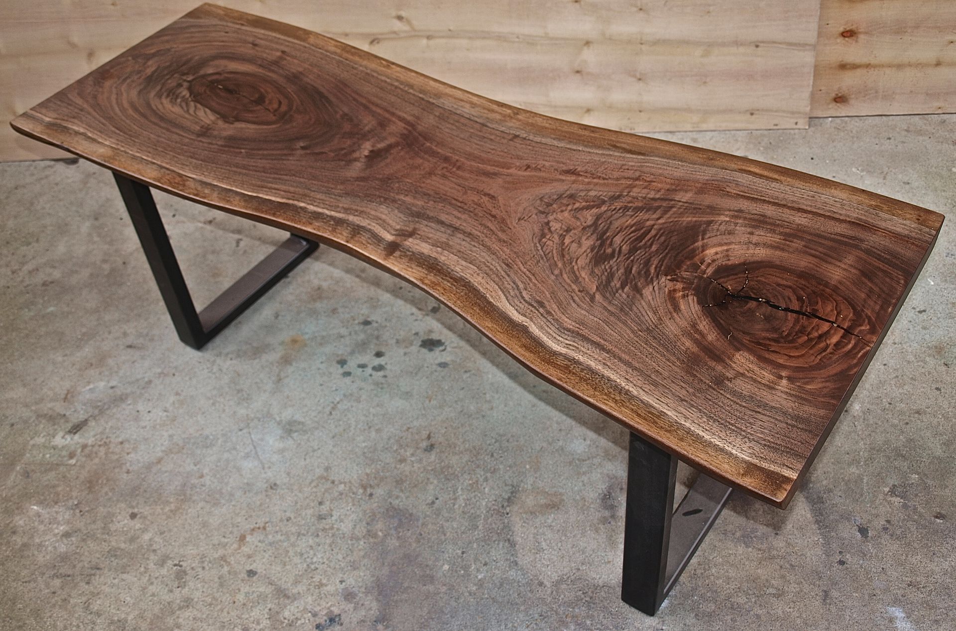 Live Wedge Walnut Bench 4