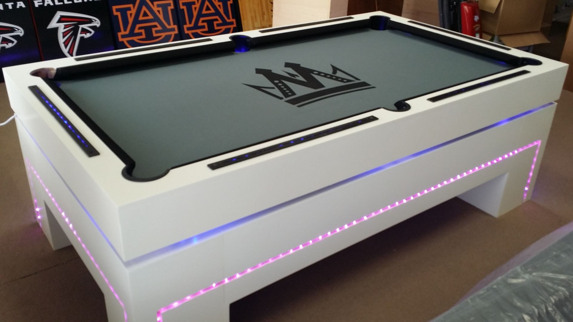 (Cosmic) Billiard Pool Table ! 4