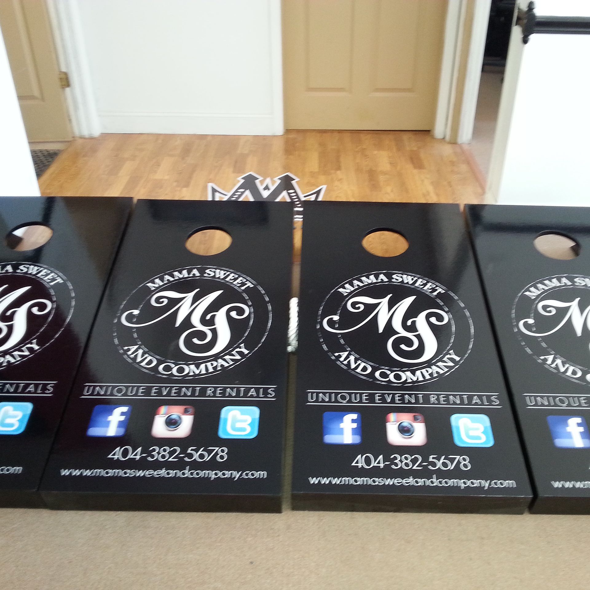 Corn Hole Board Games ! (Corn Toss) 6