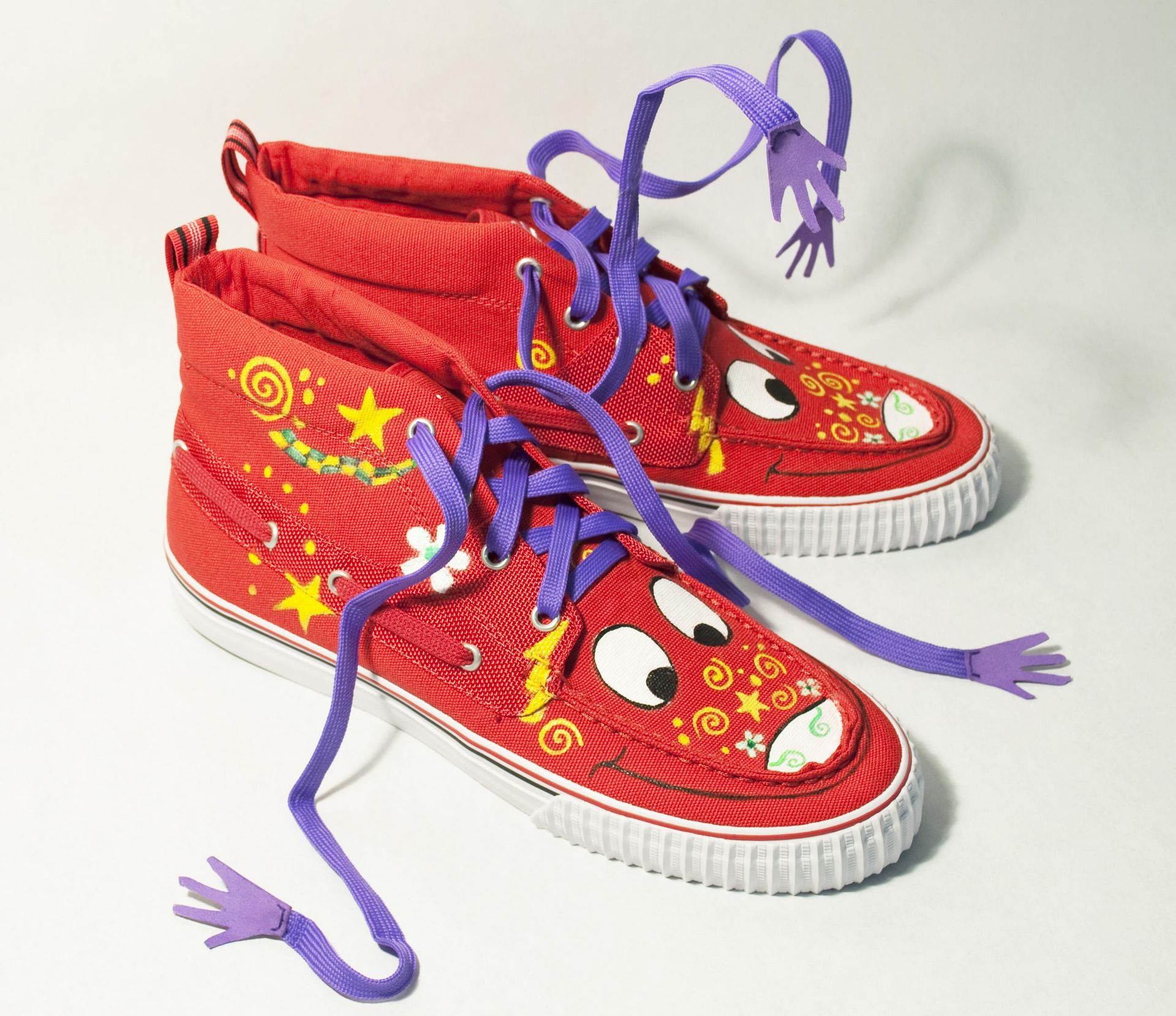 Custom-Design Sneakers 2 