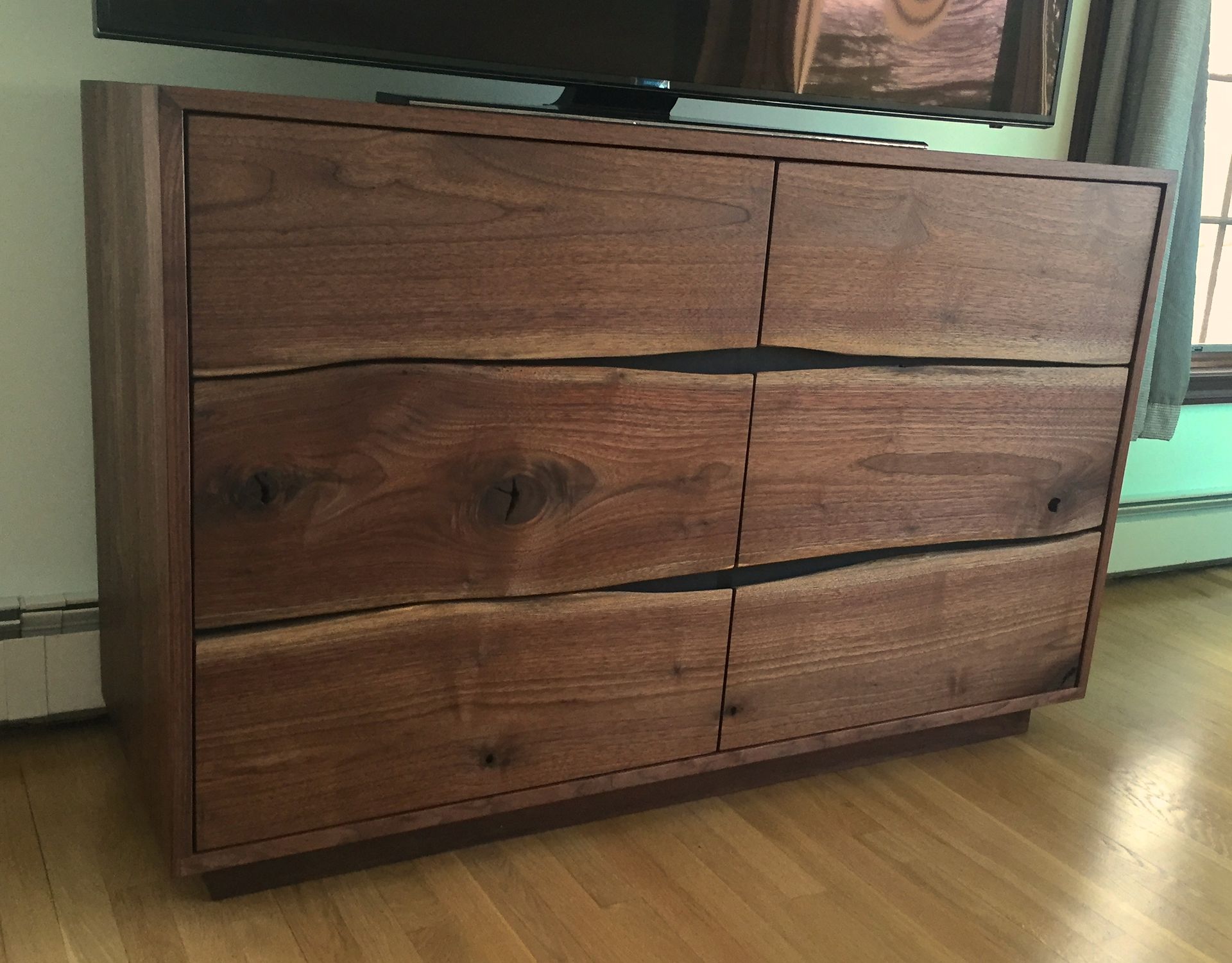 Walnut Bedroom Case 2