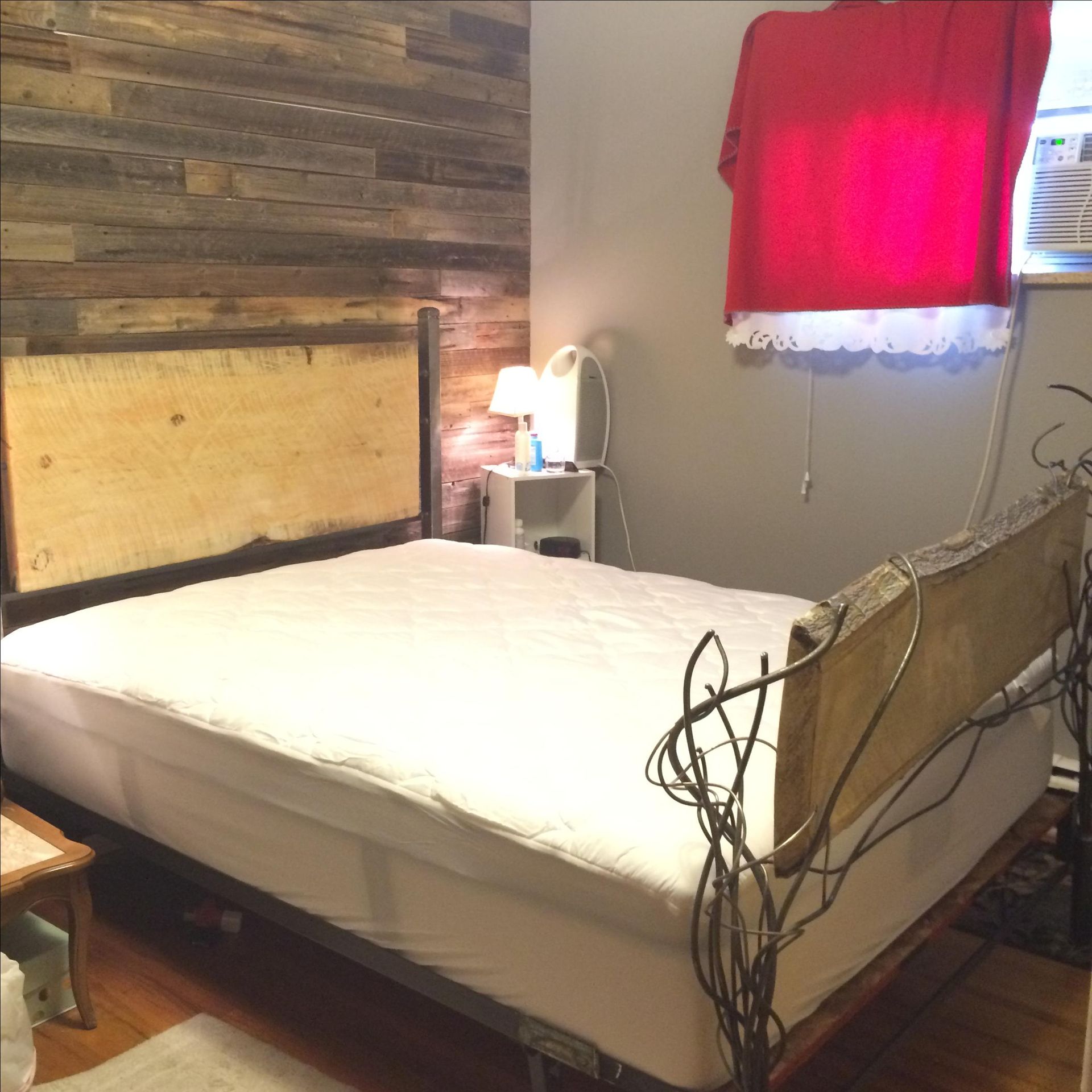 Beatlekill Pine And Steel Bed