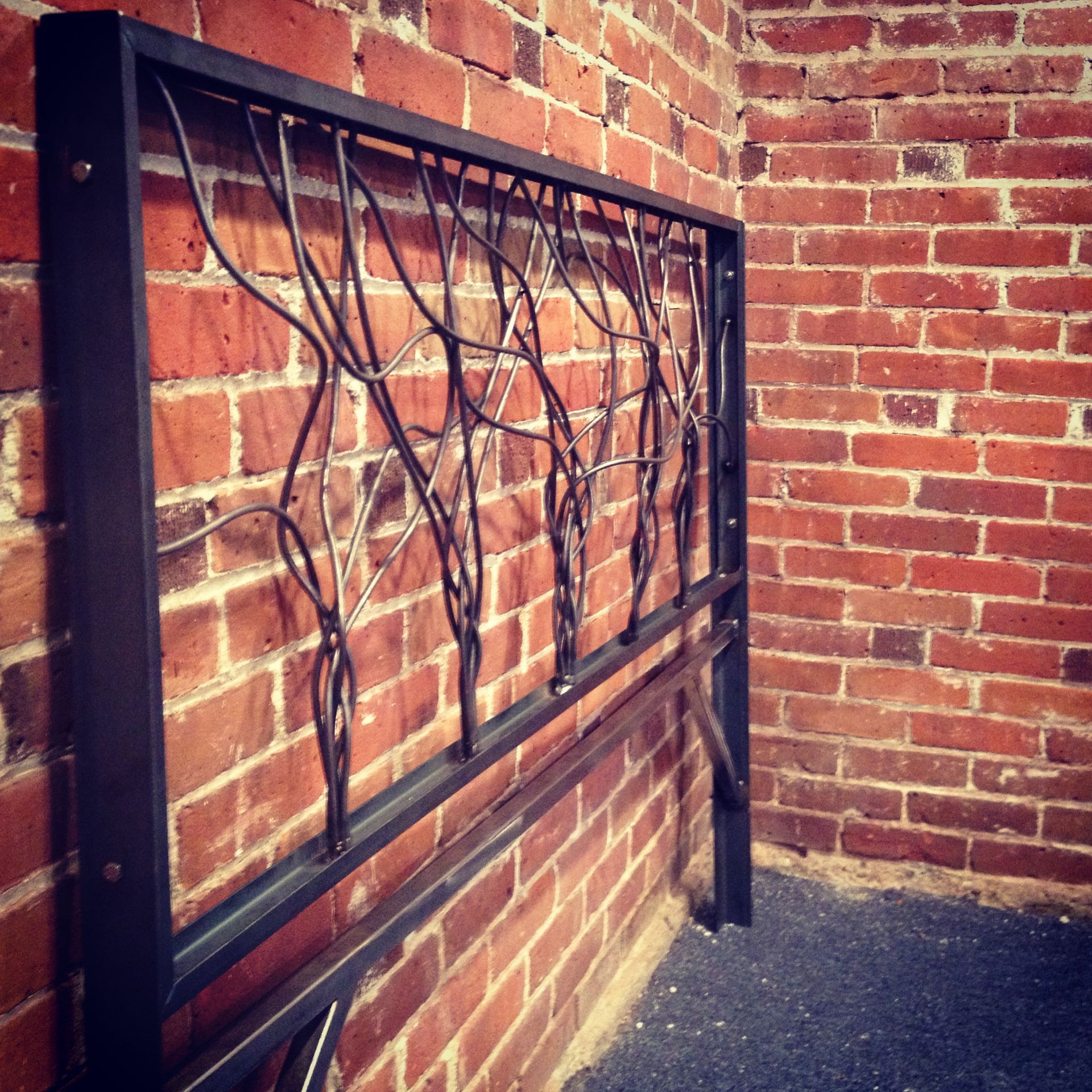 Artistic Steel Rod Headboard 2