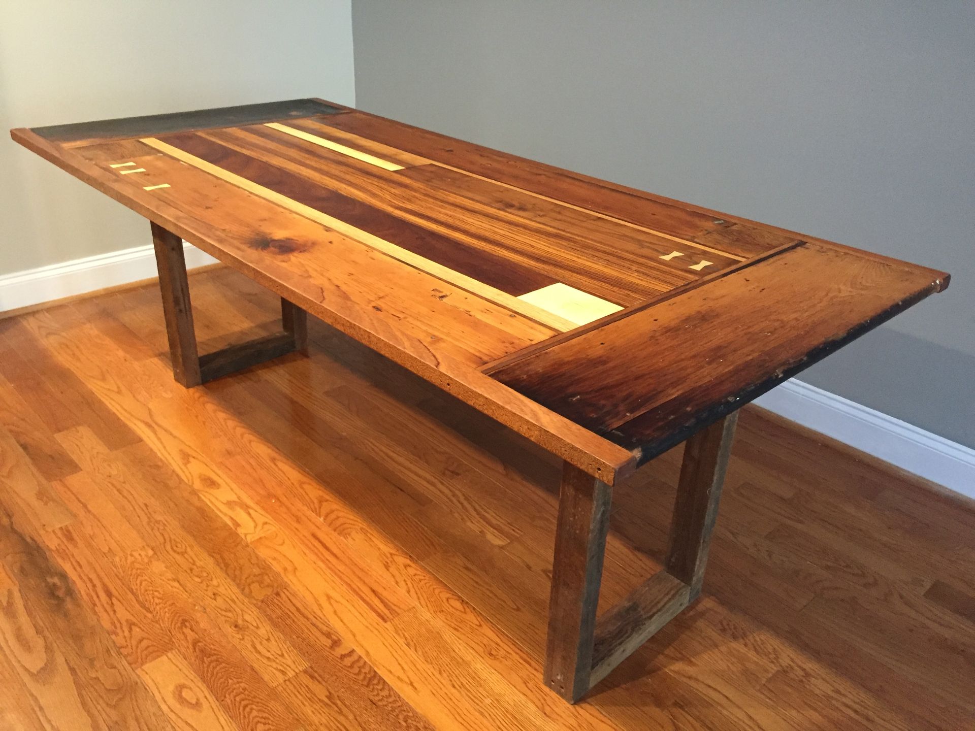 Dining Room Table With Reclaimed Wood.