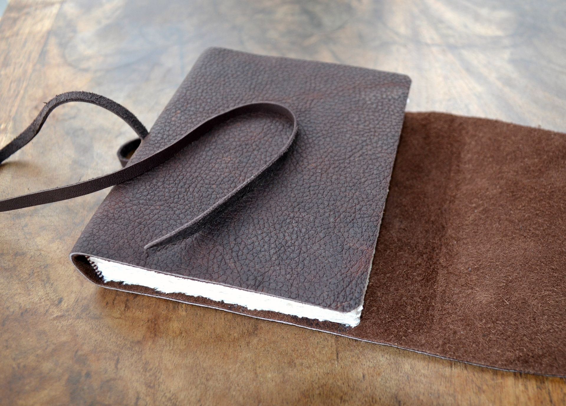 Brown Bull Hide Leather Bound Adventure Cowboy Journal Diary 5