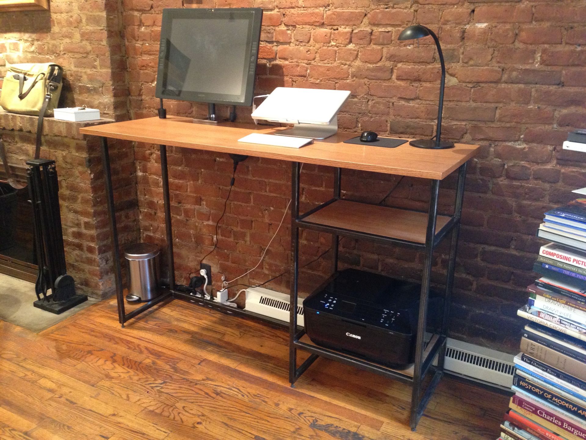 Book Shelves / Desk
