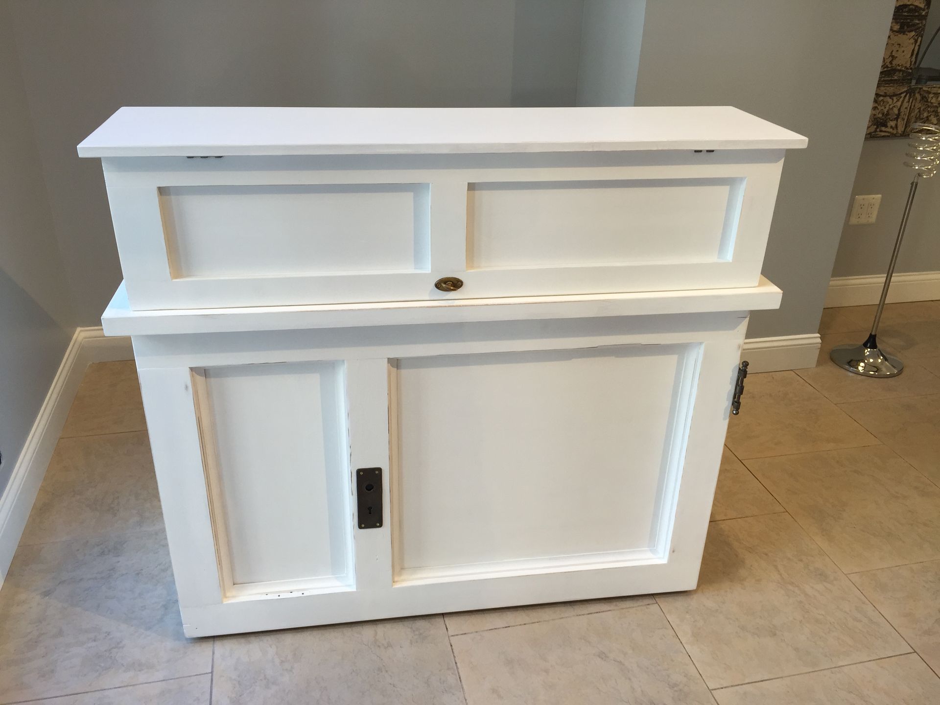 Reception Desk
