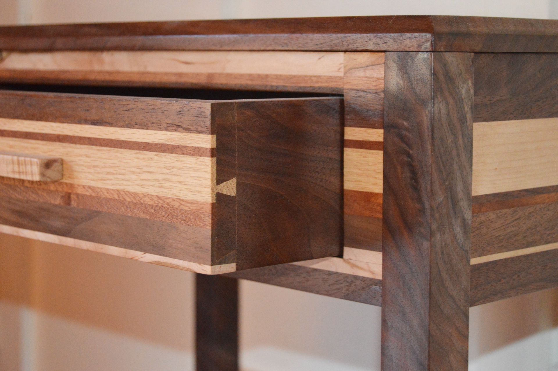 Figured Walnut, Maple And Combination Solid Wood Federal Side Table 5 