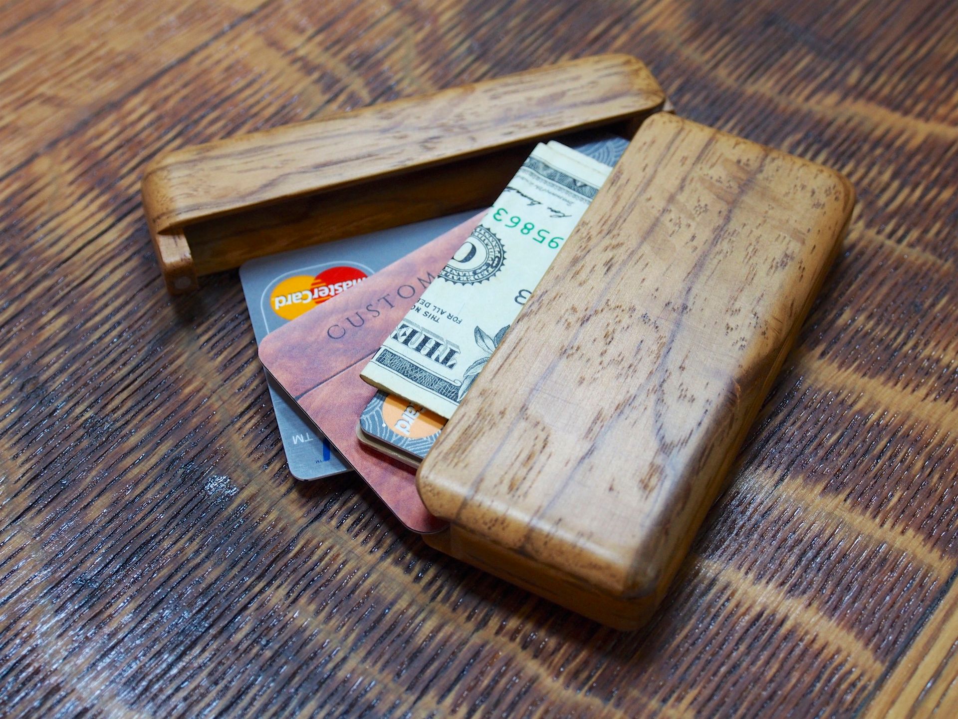 Wood Wallet And Business Card Holder 3 