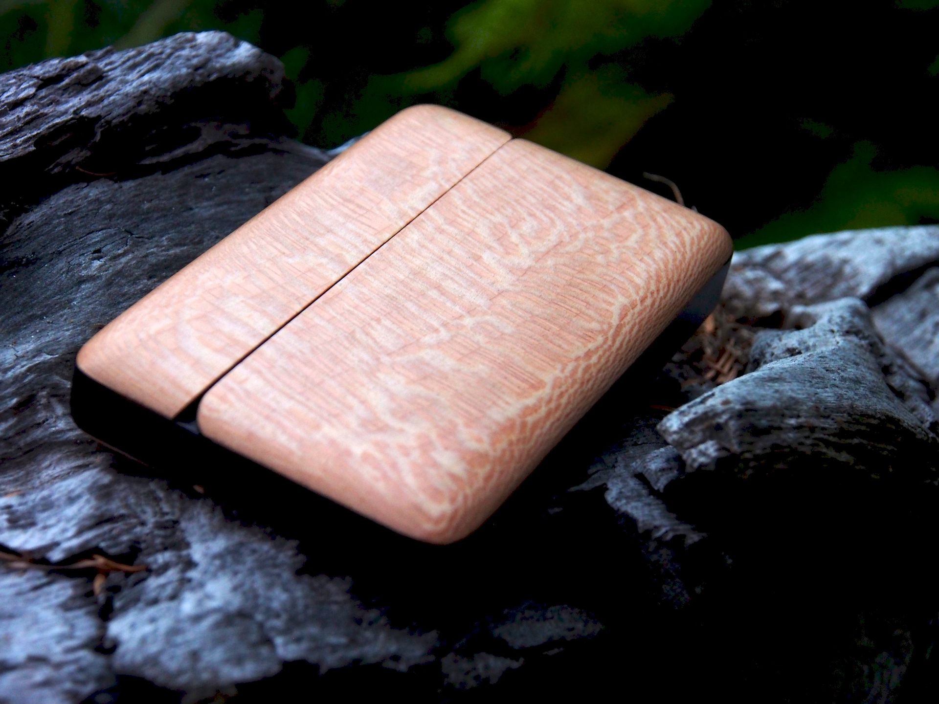 Wood Wallet And Business Card Holder 2