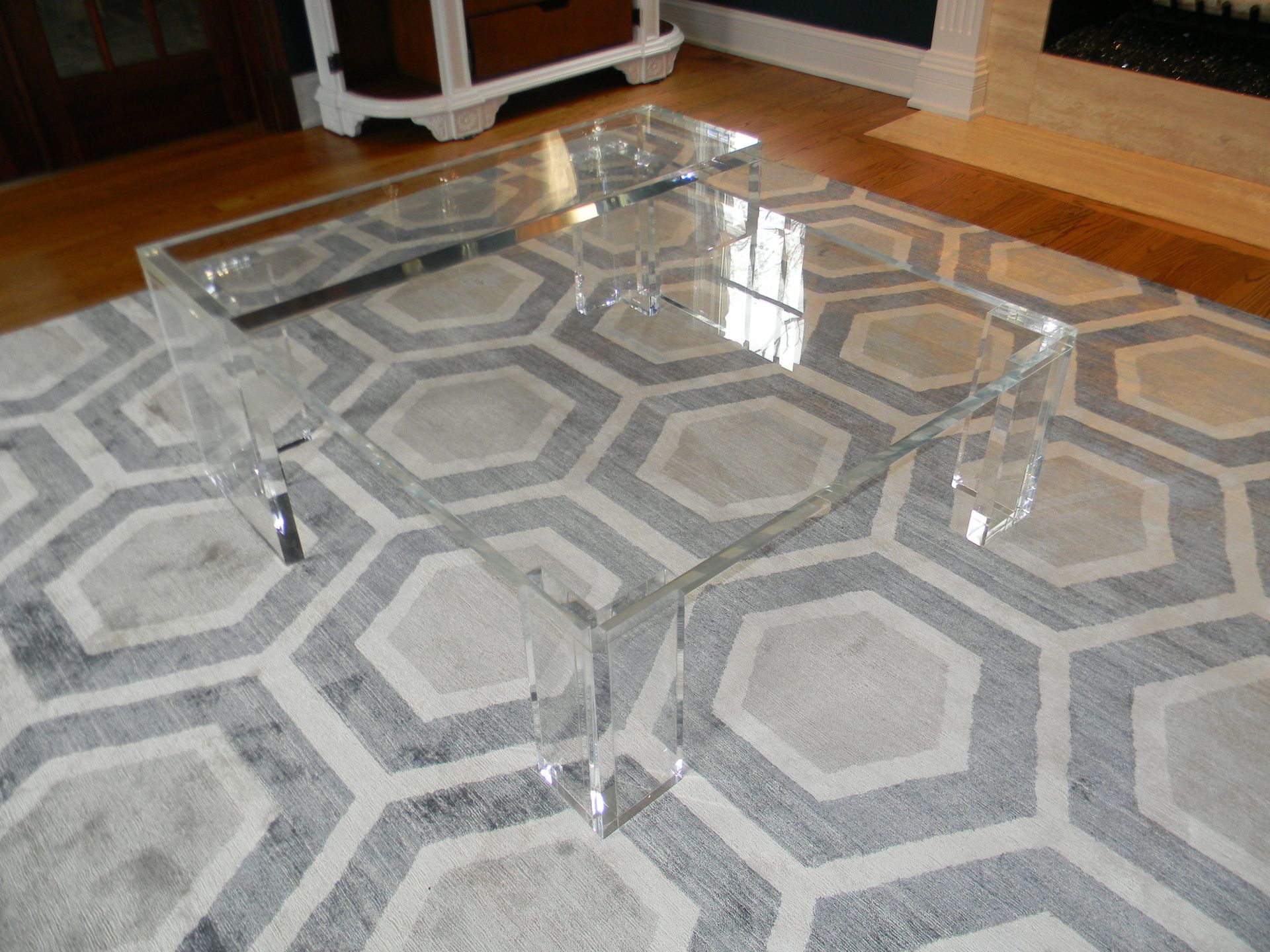 Coffee Table - Slab Style Up To 1.5 Thick Acrylic 4