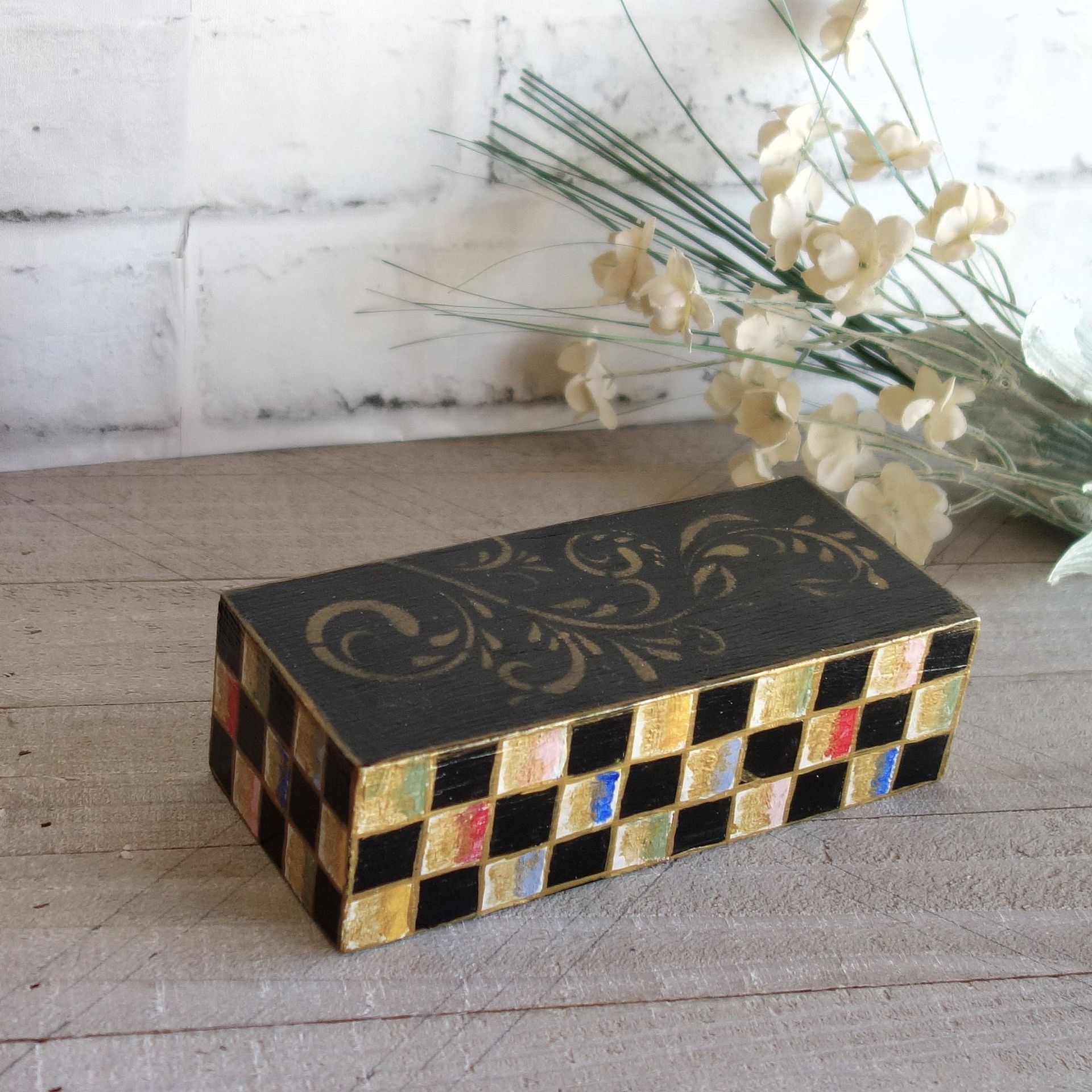 Mosaic Art Checked Riser Hand Painted Black Checks Colored Tile Riser 4 