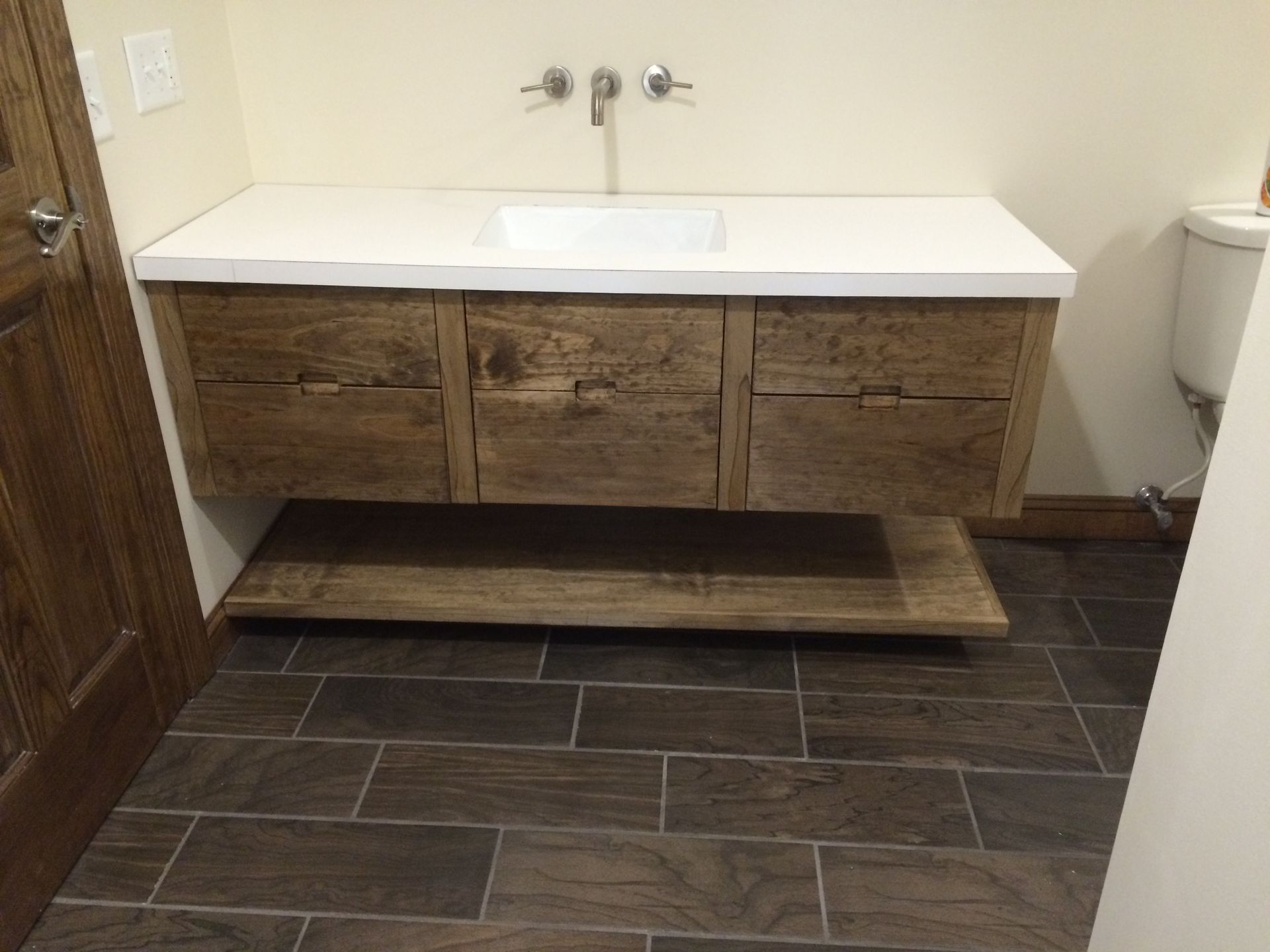 Floating Vanity Clear Pine 2