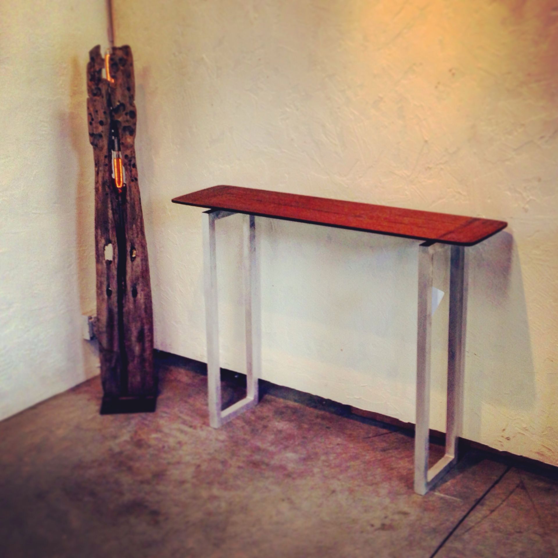 Delicate Sofa Table In Sapele With Aluminum Base 3 