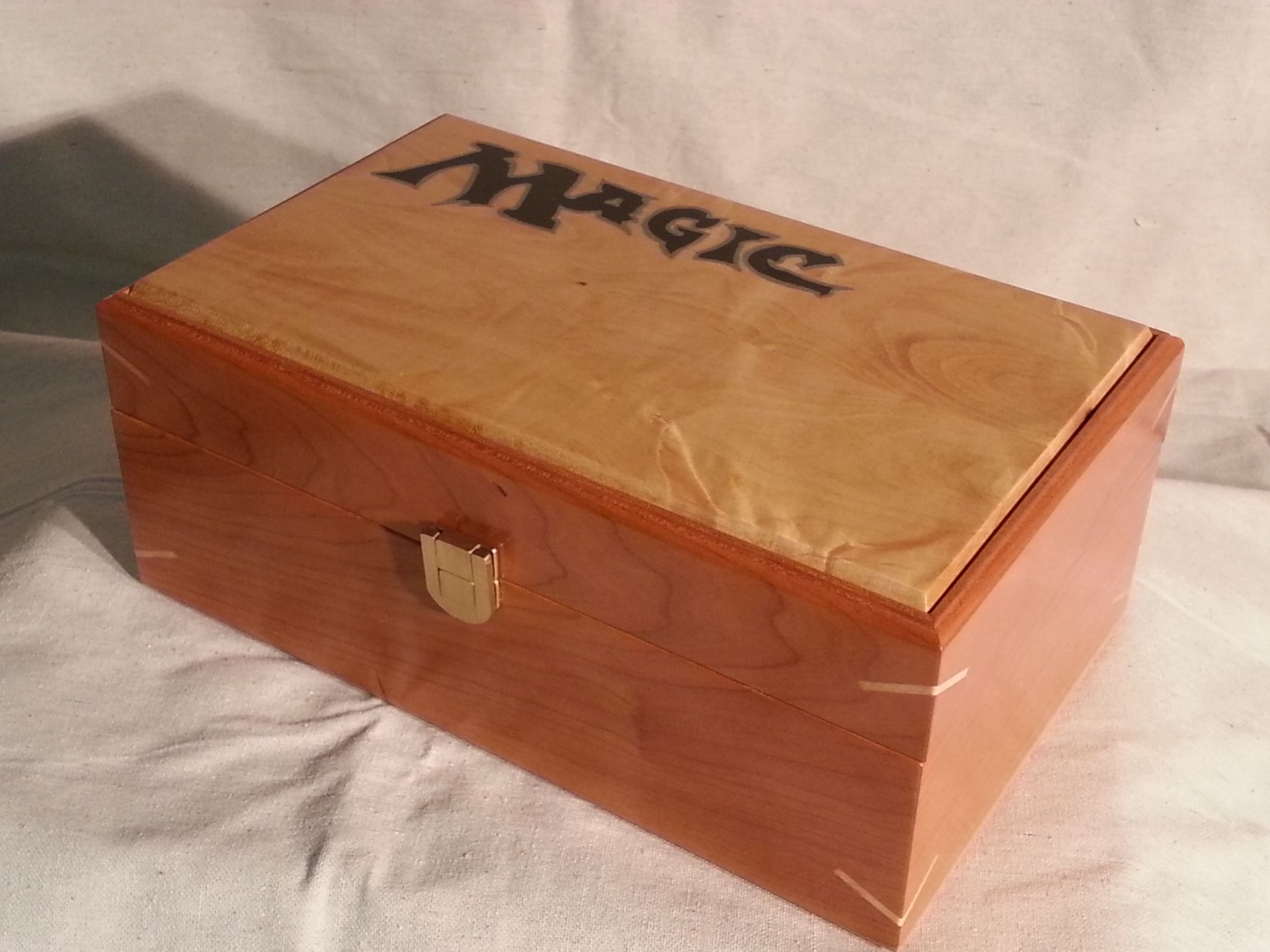 Magic Trading Card Game Carrying Case 2