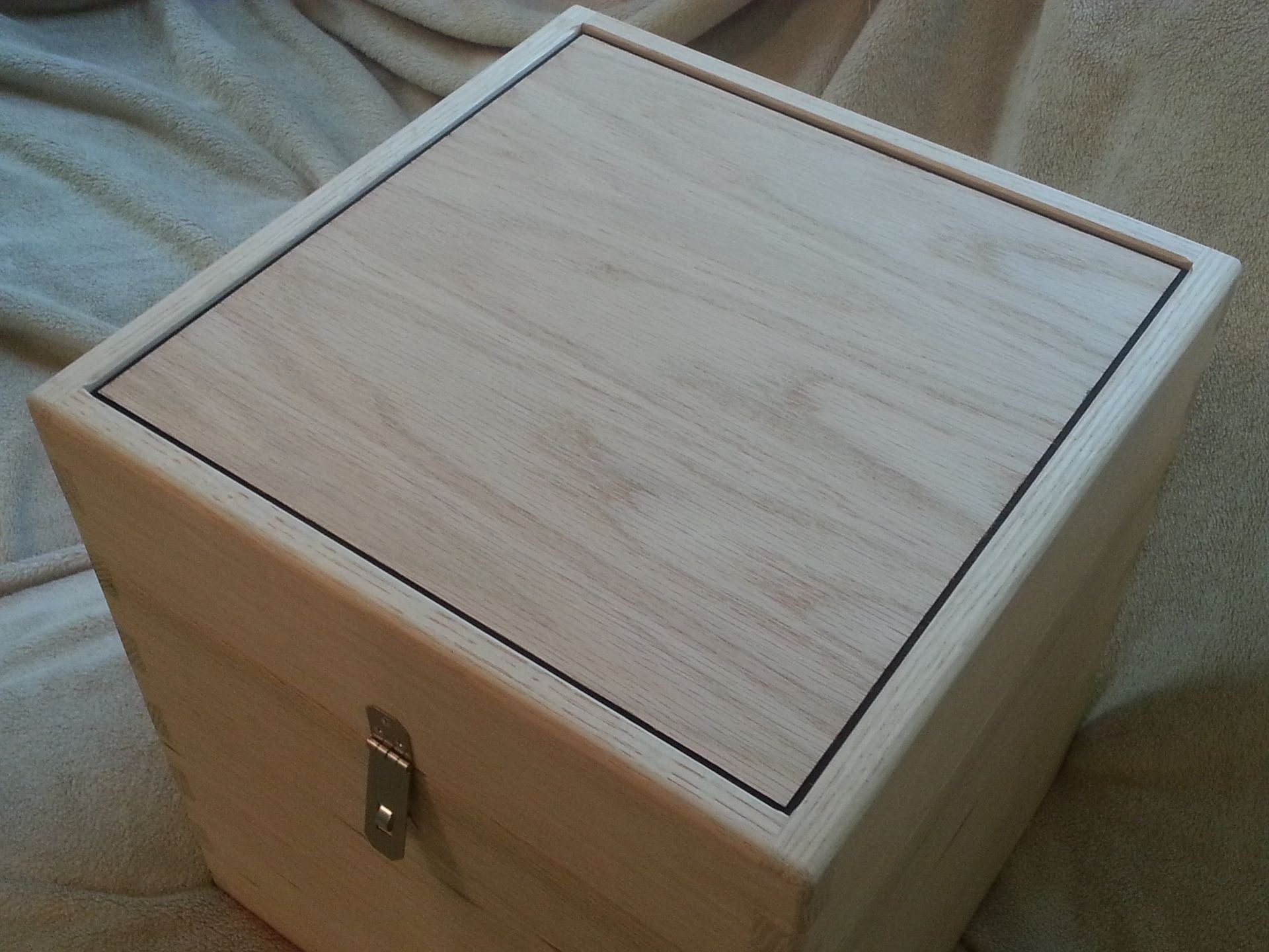 Red Oak Memory Box 3 