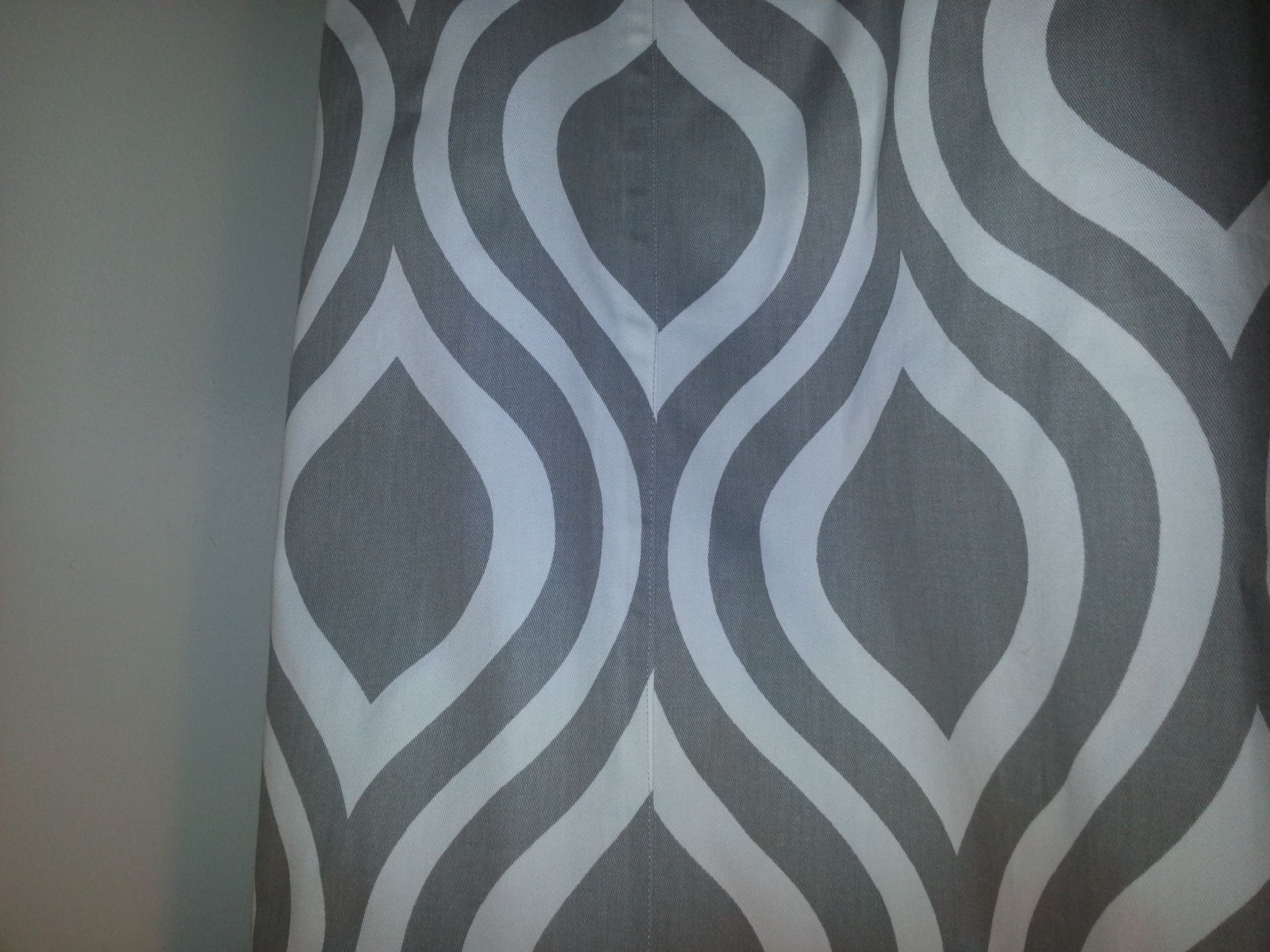 Geometric Design Shower Curtain 2