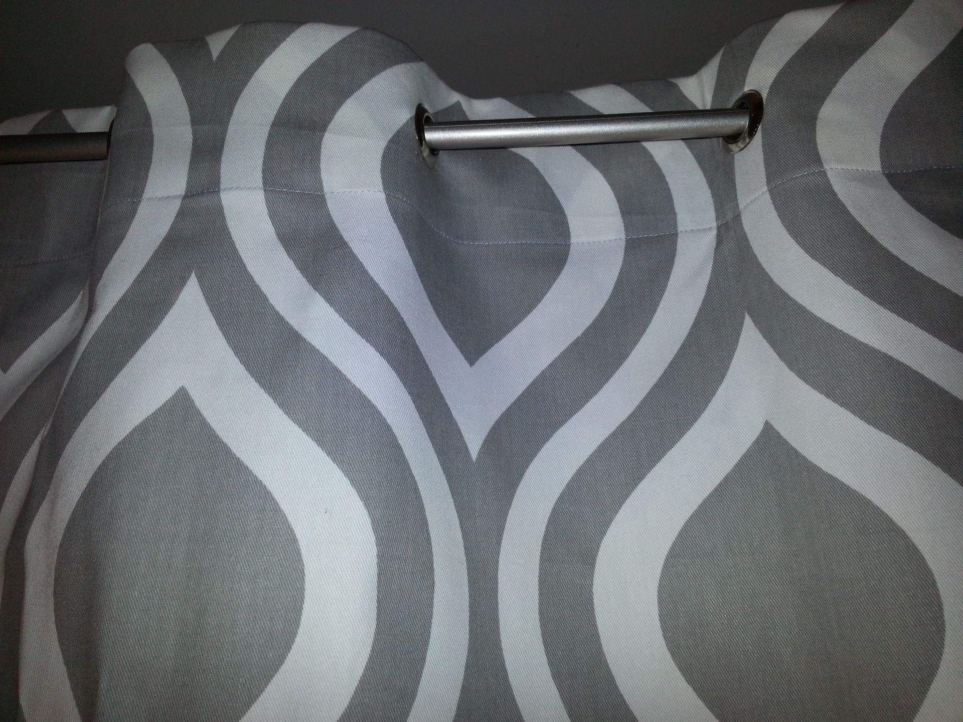 Geometric Design Shower Curtain 4