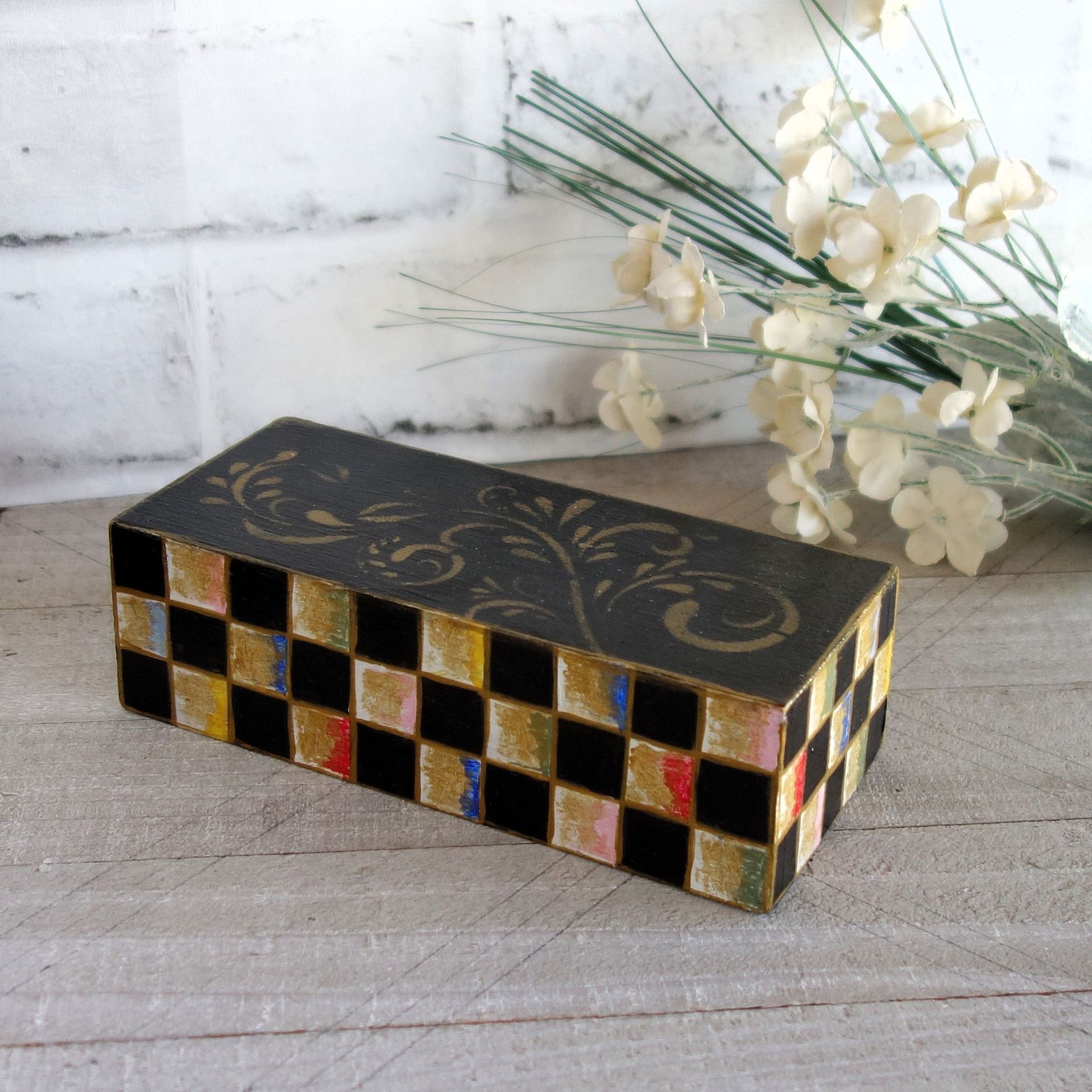 Mosaic Art Checked Riser Hand Painted Black Checks Colored Tile Riser 3 