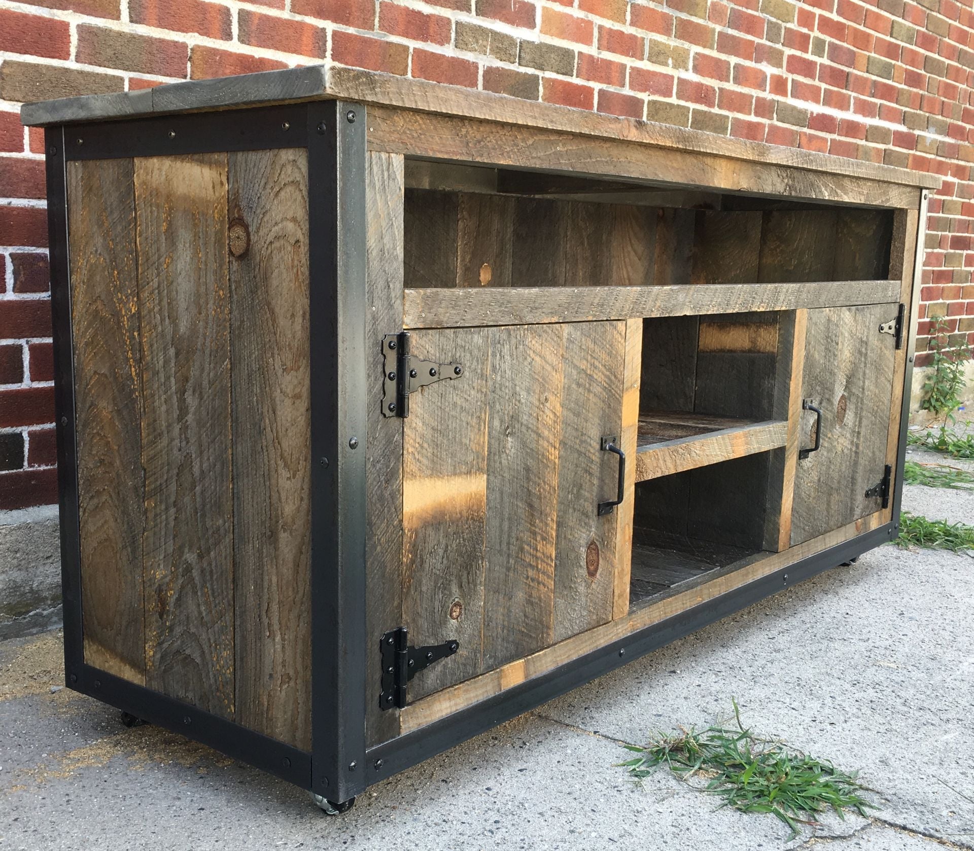 Rustic Industrial Barn Board / Reclaimed Wood Media Stand / Tv / Entertainment Stand 5 