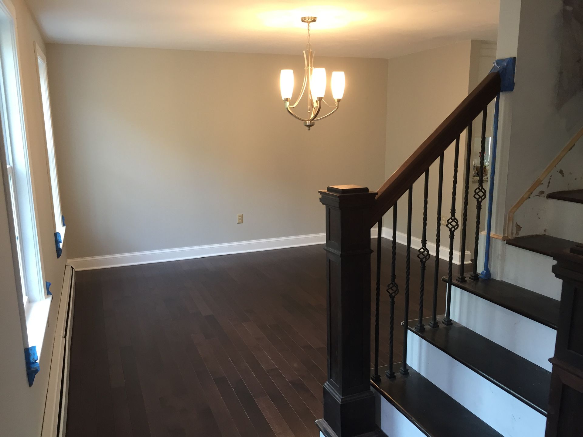 Peruvian Walnut Newel Post And Railing Kit 5 