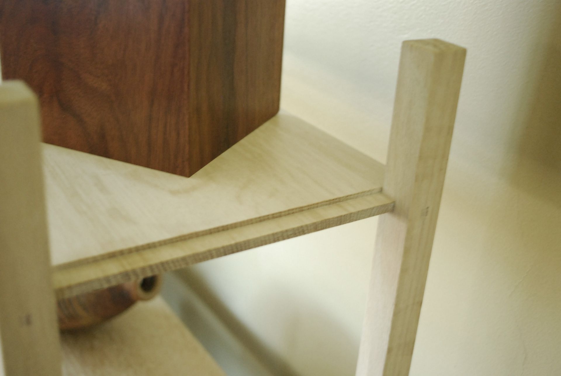 Shelf With Movable Compartments 5