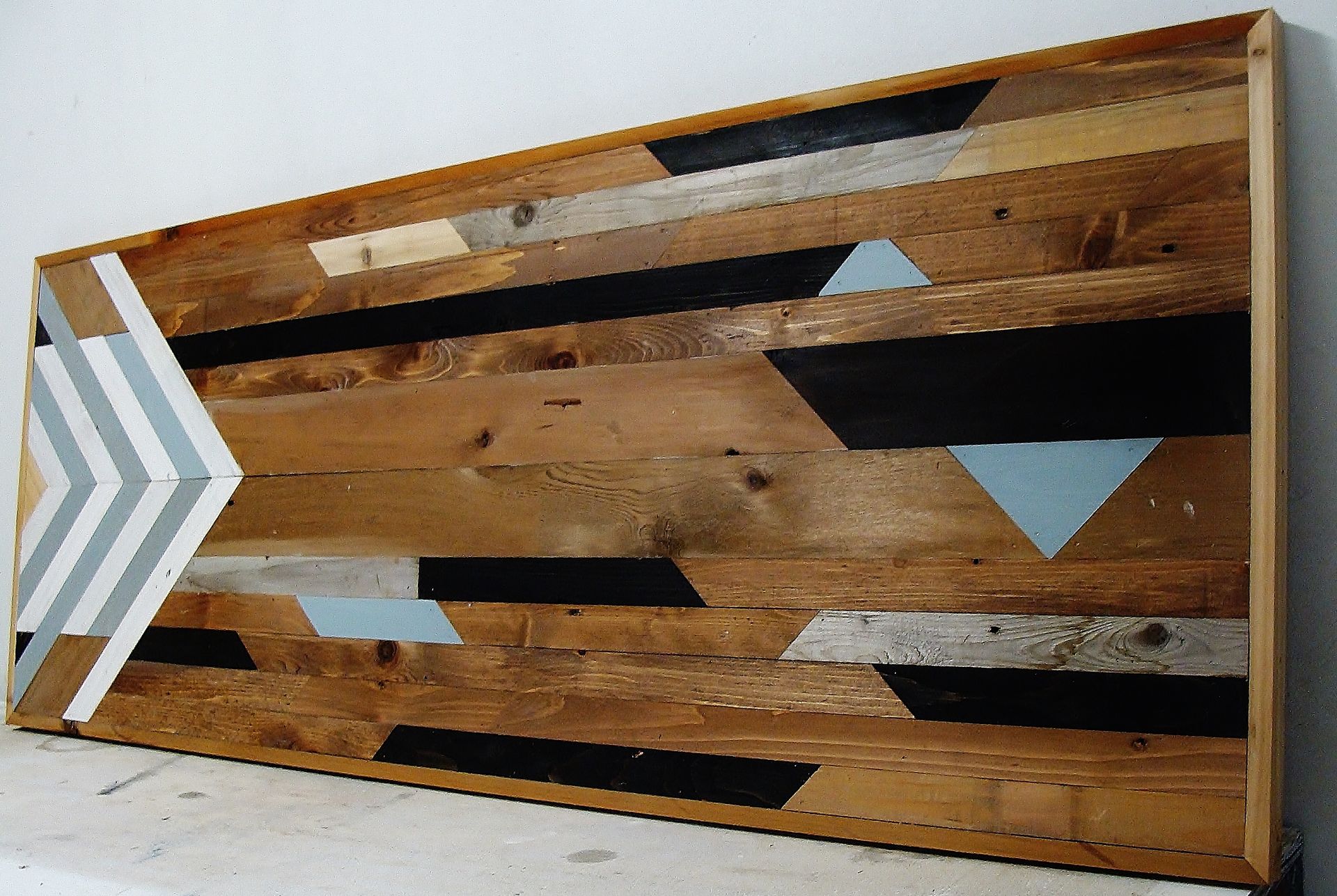 Reclaimed Cedar Wall Panel 24 2 