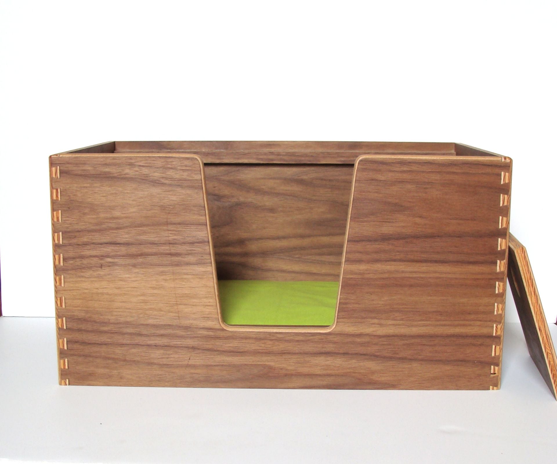 Walnut Pet Carrier And Bed 5 