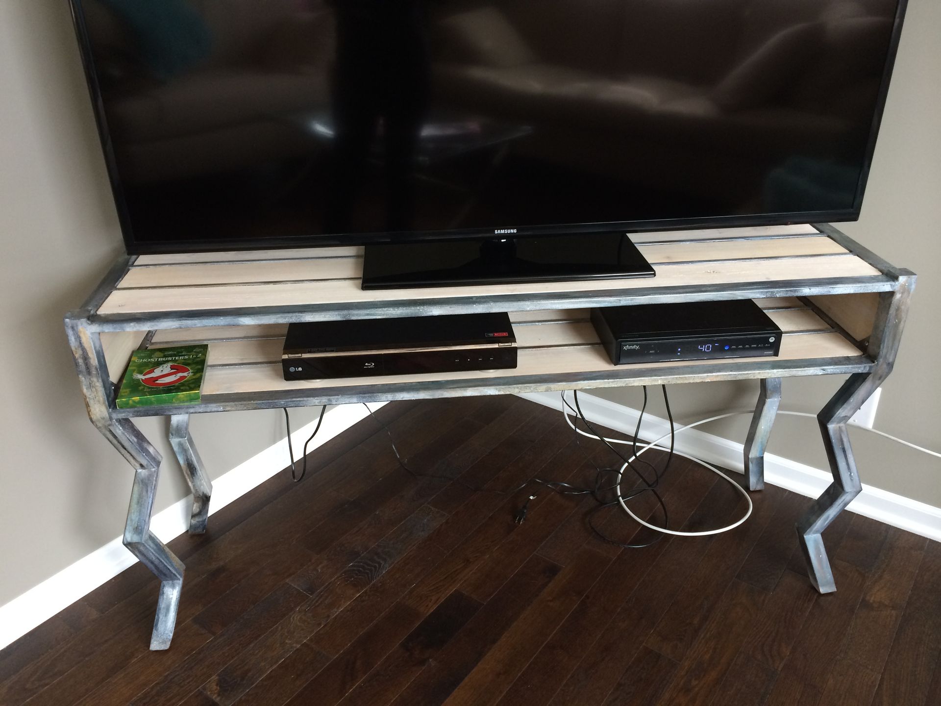 Metal Entertainment Stand