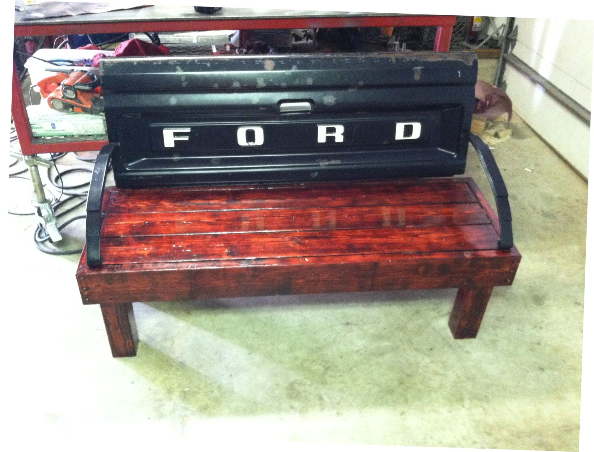 Tail Gate Bench 4