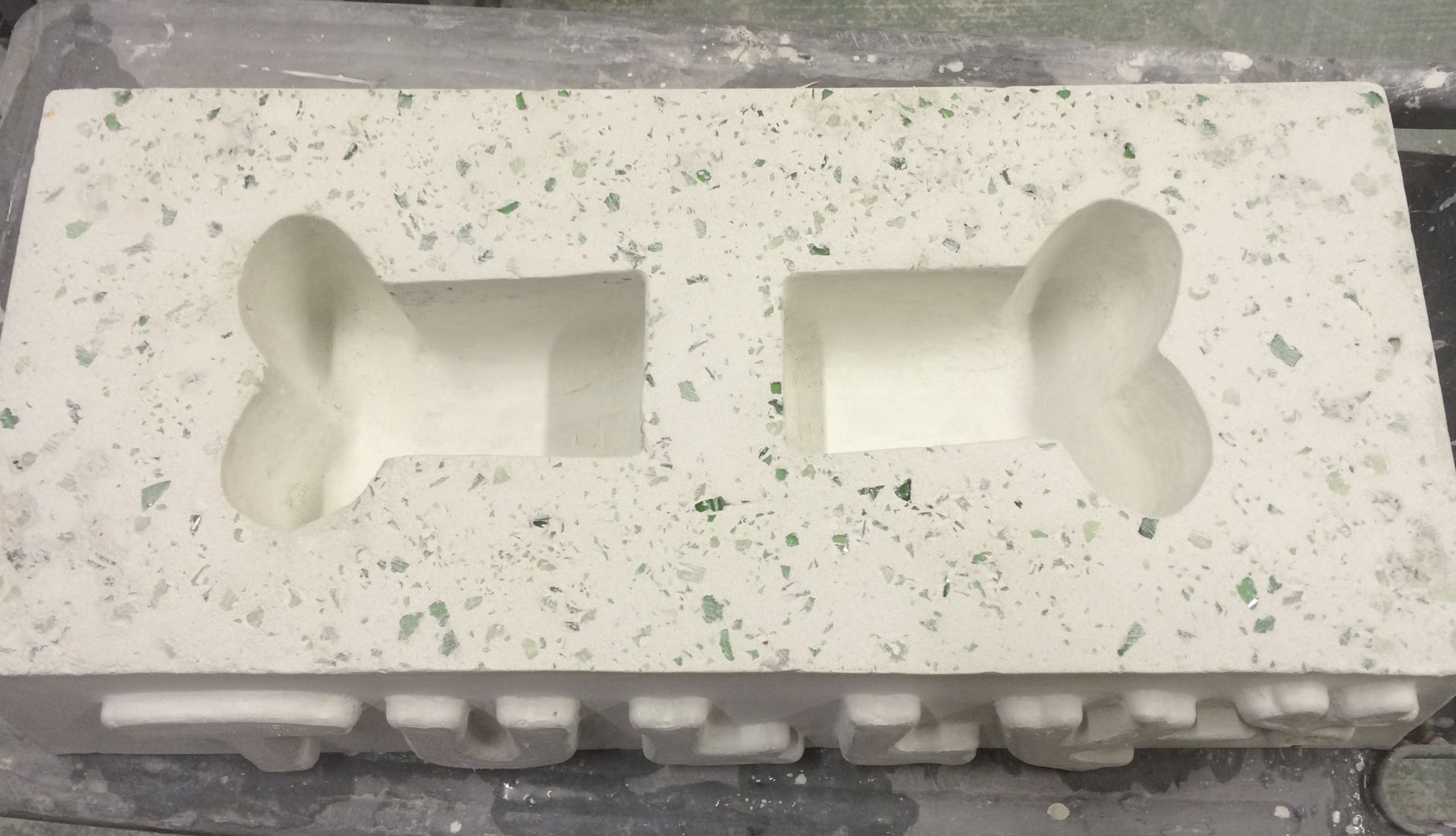 Custom Concrete Dog Bowl 4