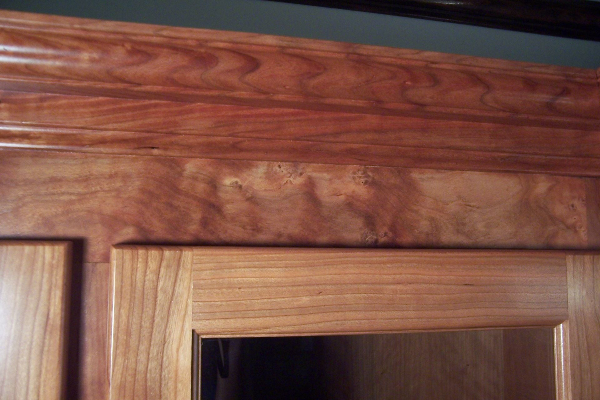 Custom Cherry 9 Gun Rustic Gun Cabinet 2