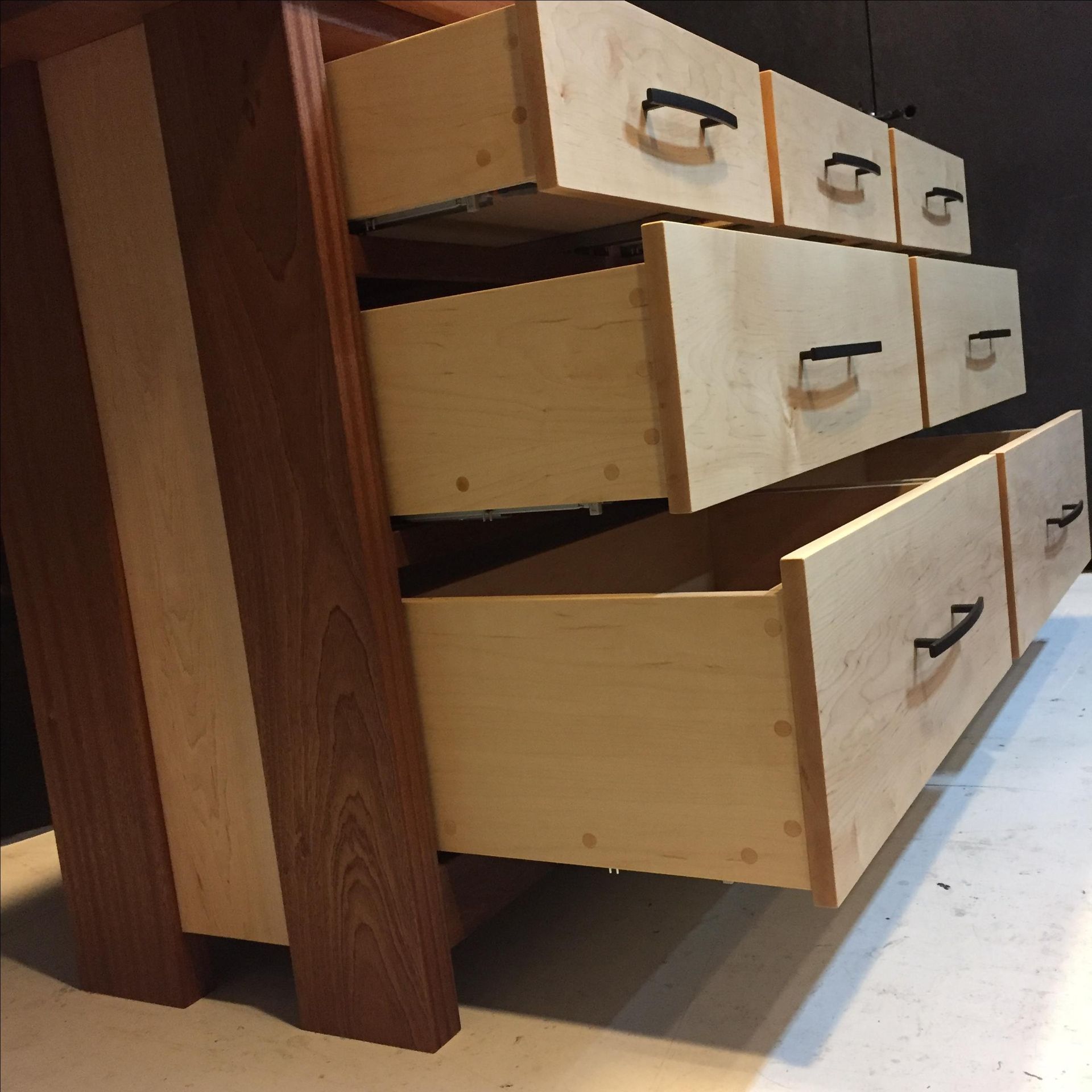 Sapele And Maple Art Deco Bedroom Set 6 