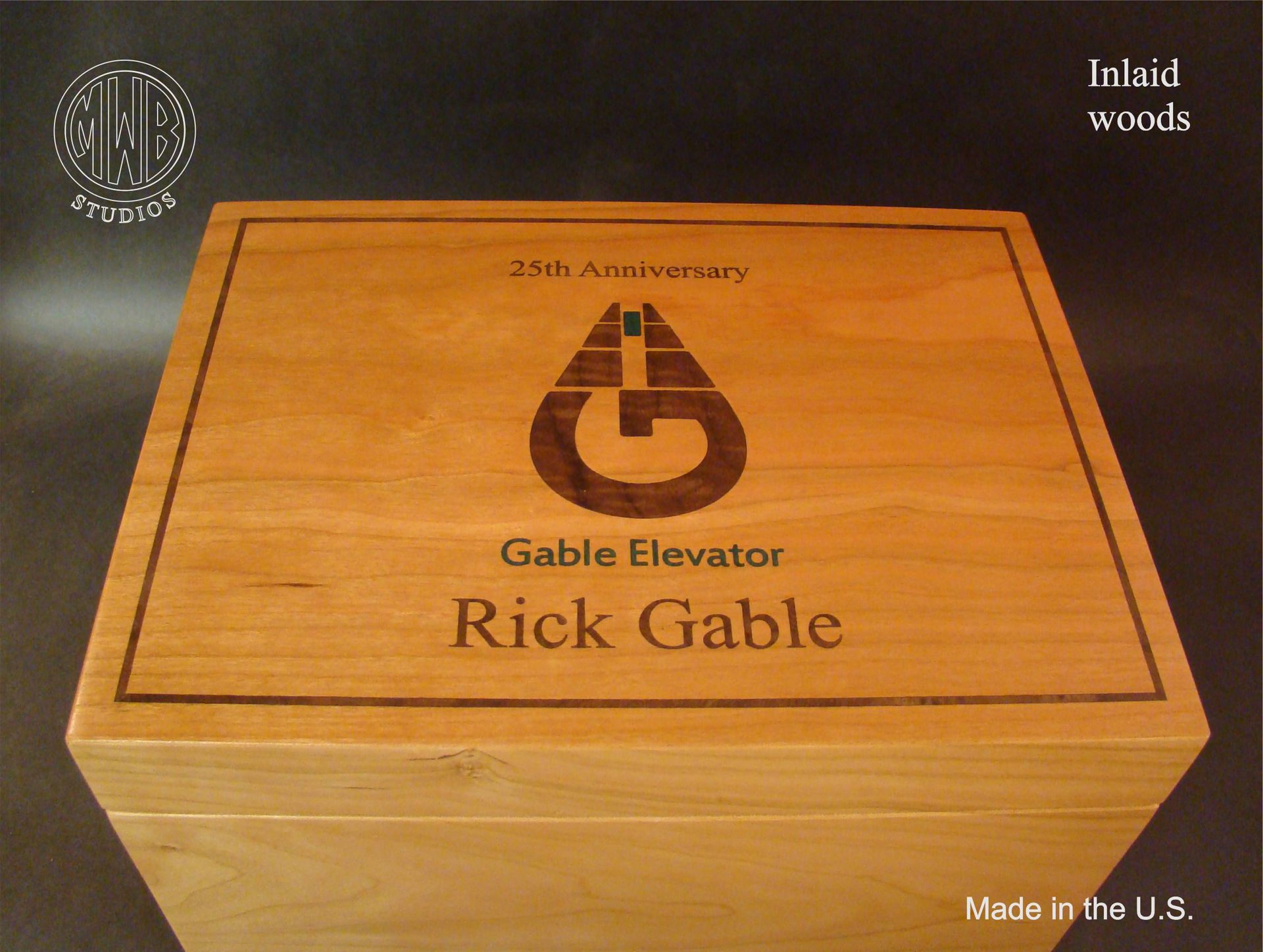 Handcrafted Inlaid Humidor Hd75-1 With Free Shipping. 2 