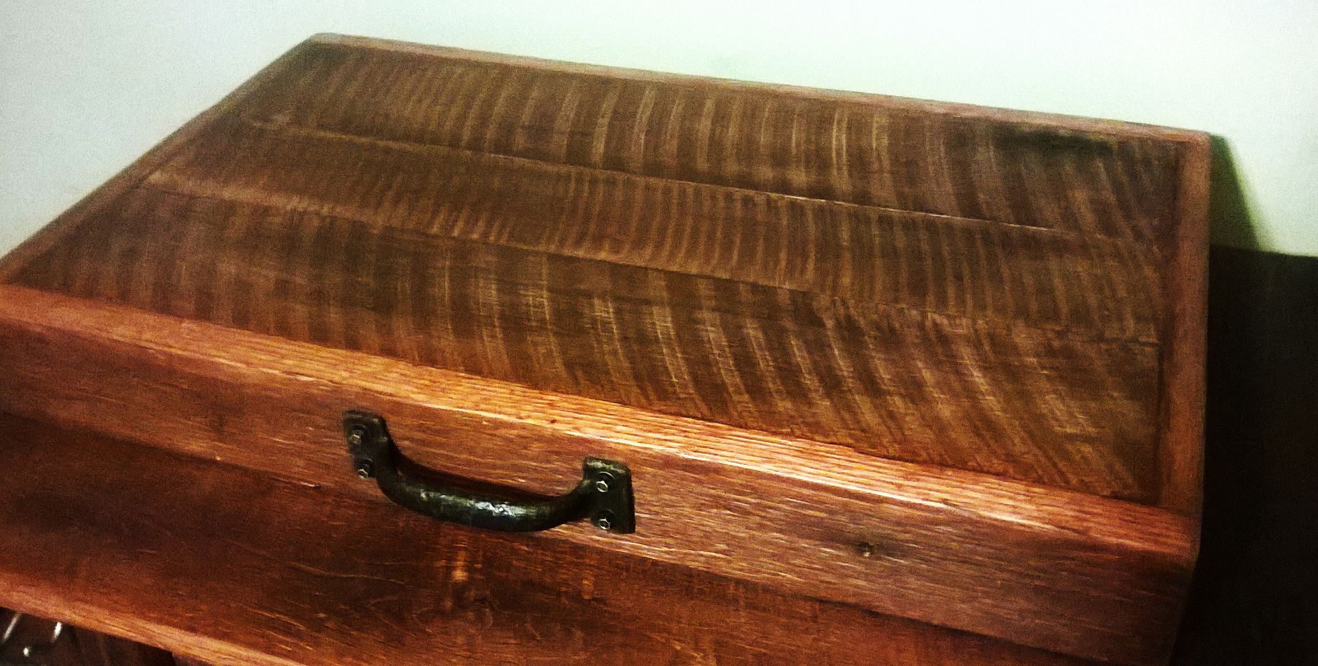 Handcrafted Custom Wooden Ice Chests 6 