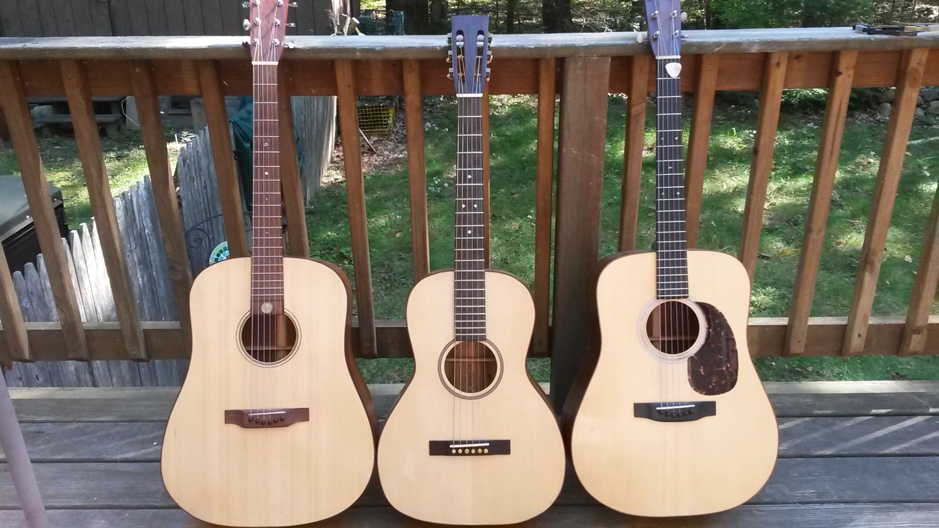 Traditionally Built Acoustic Guitar / 00 / 000 / Dreadnought